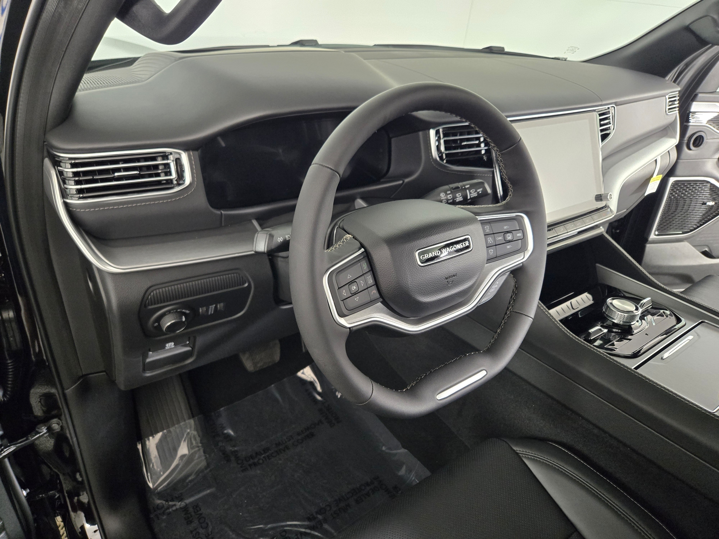 New 2026 High Gloss Black Jeep Limited image 20