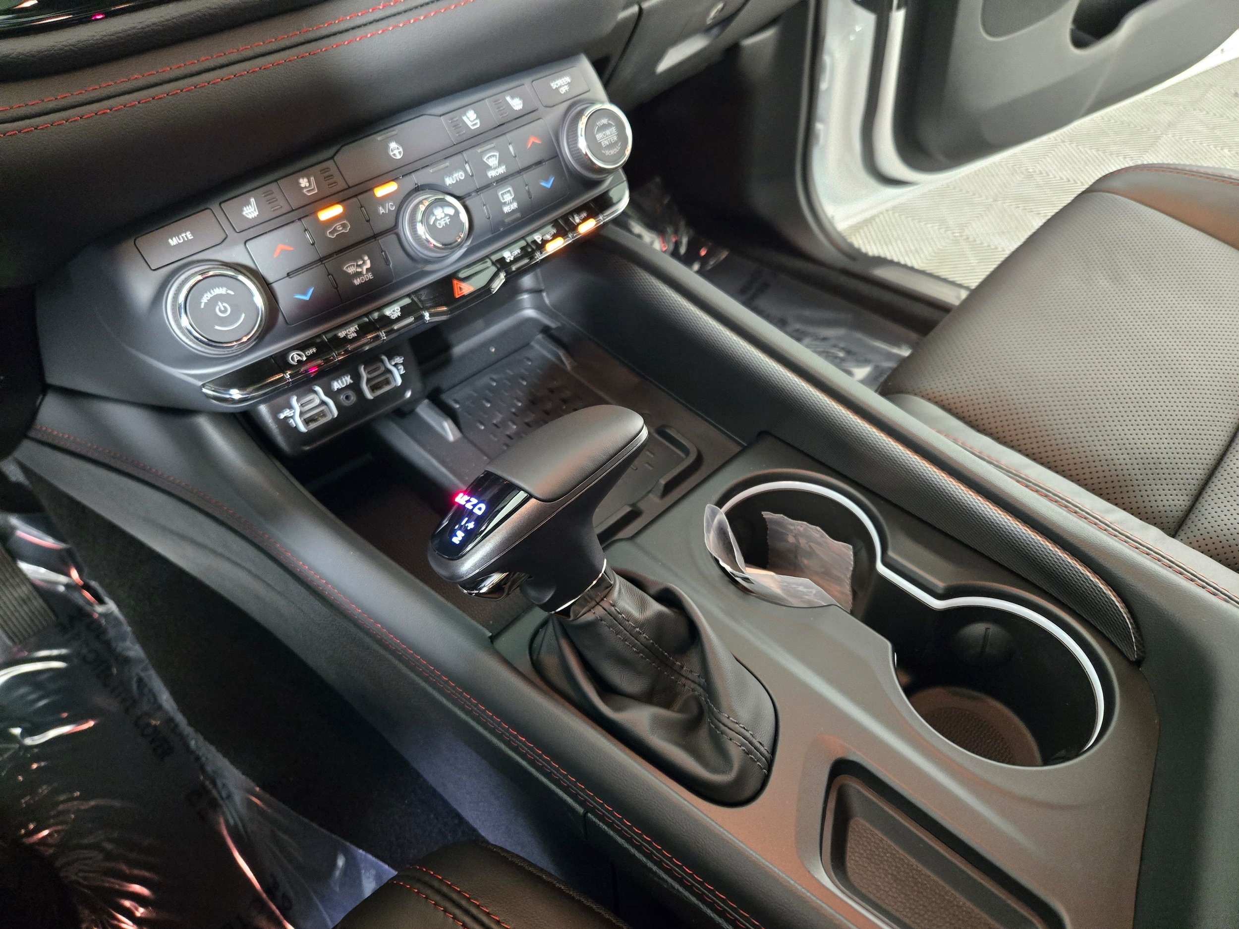 New 2026 White Knuckle Dodge GT image 30