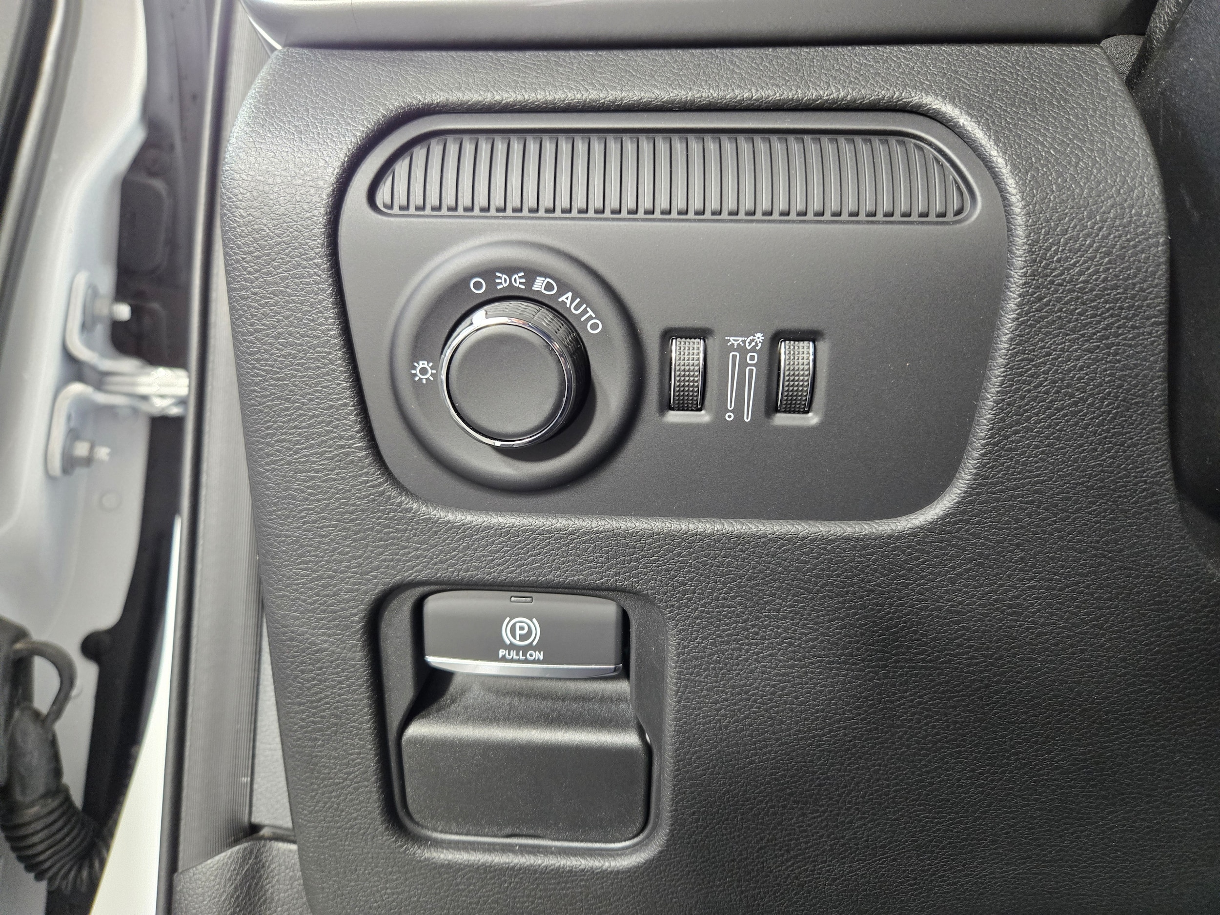 New 2026 Bright White Jeep Limited image 35