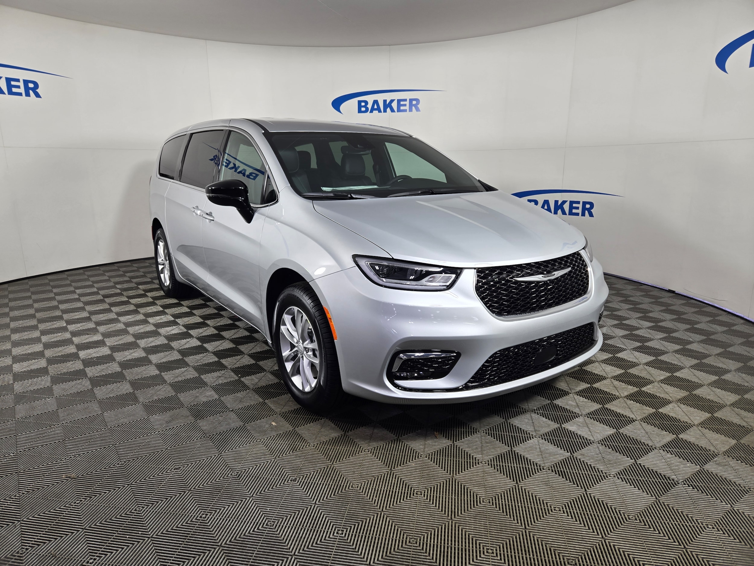 New 2026 Chrysler Pacifica Image