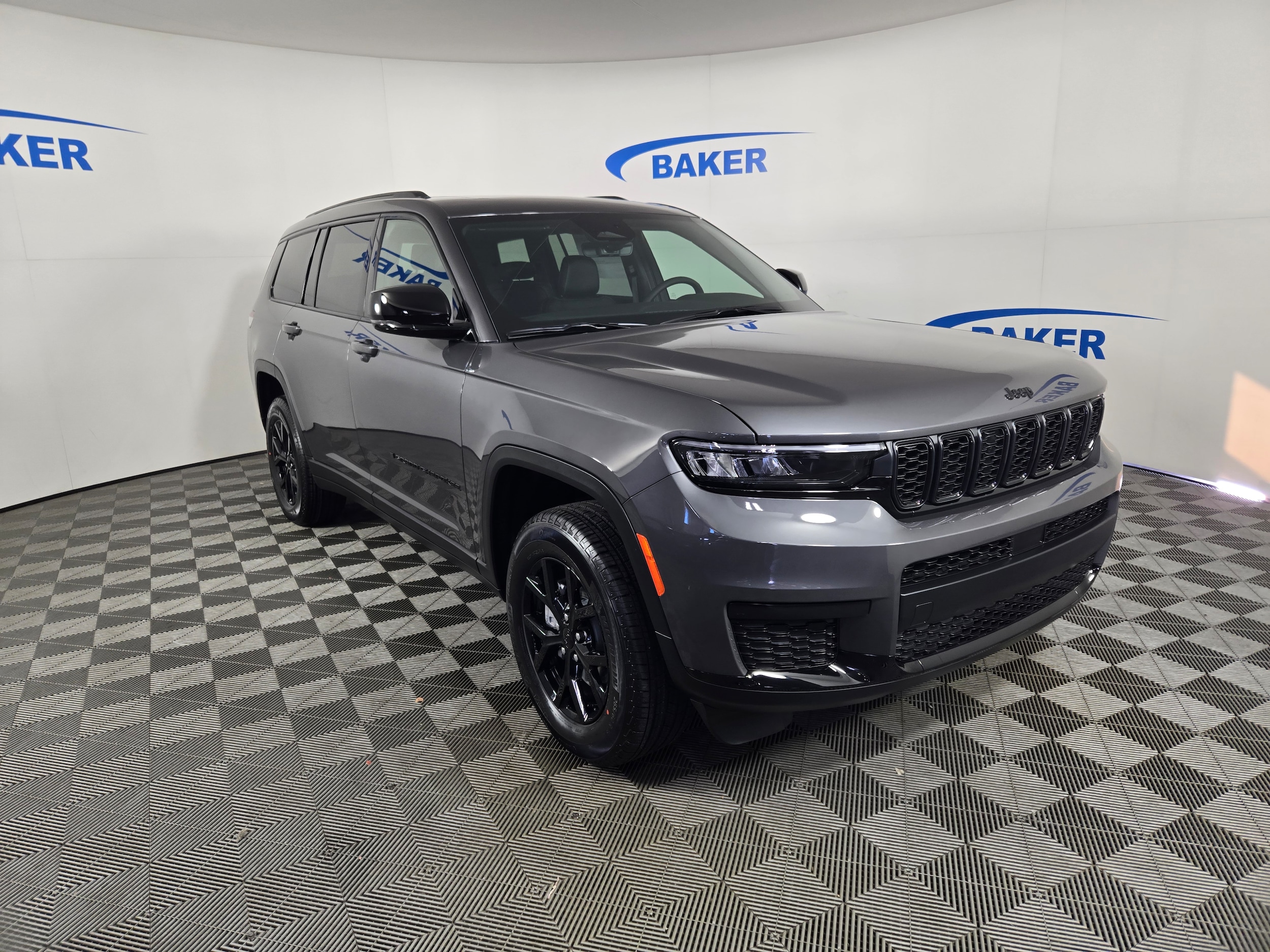 2025 Jeep Grand Cherokee L Altitude's photo