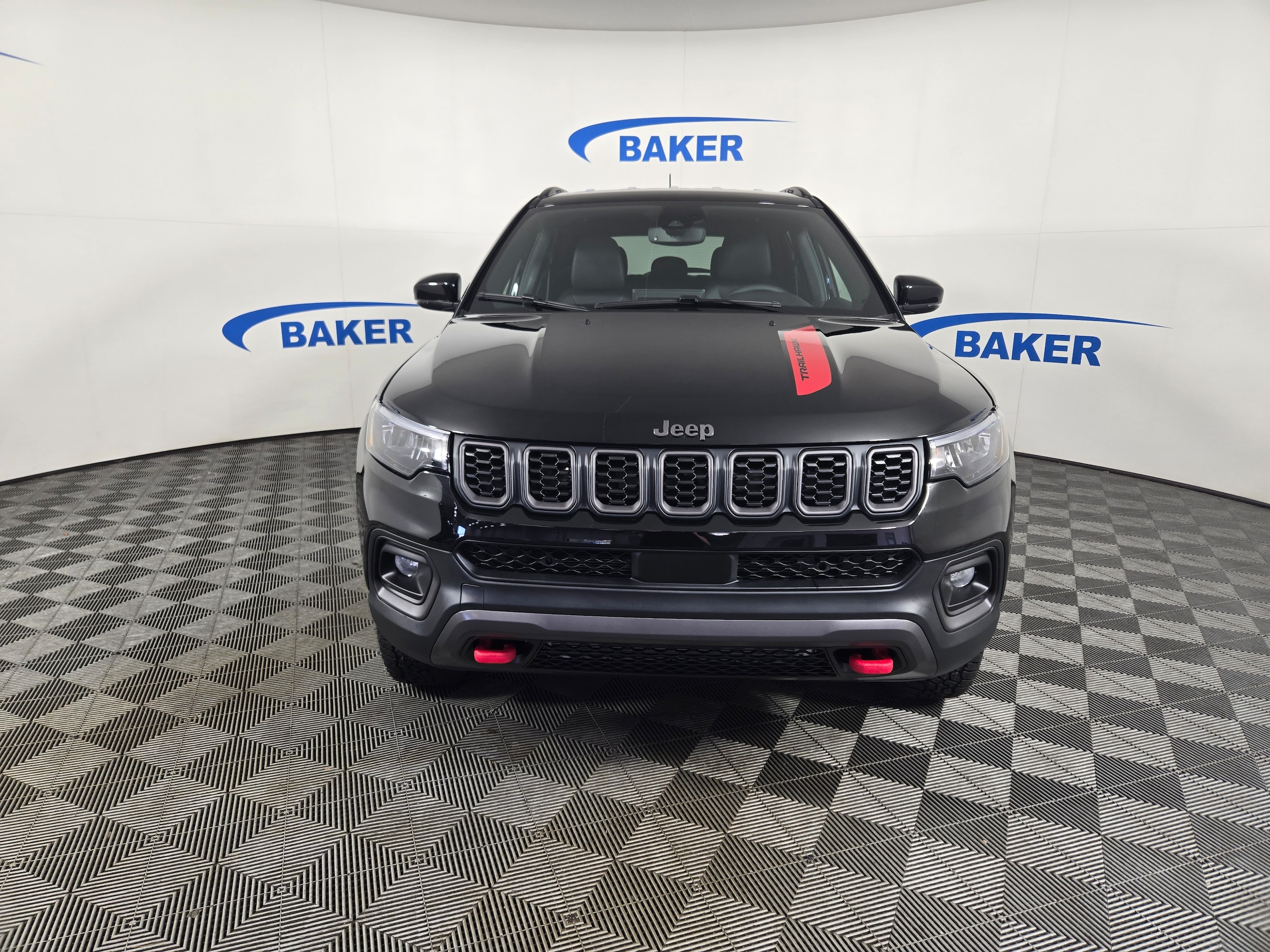New 2026 Diamond Black Crystal Pearlcoat Jeep Trailhawk image 2