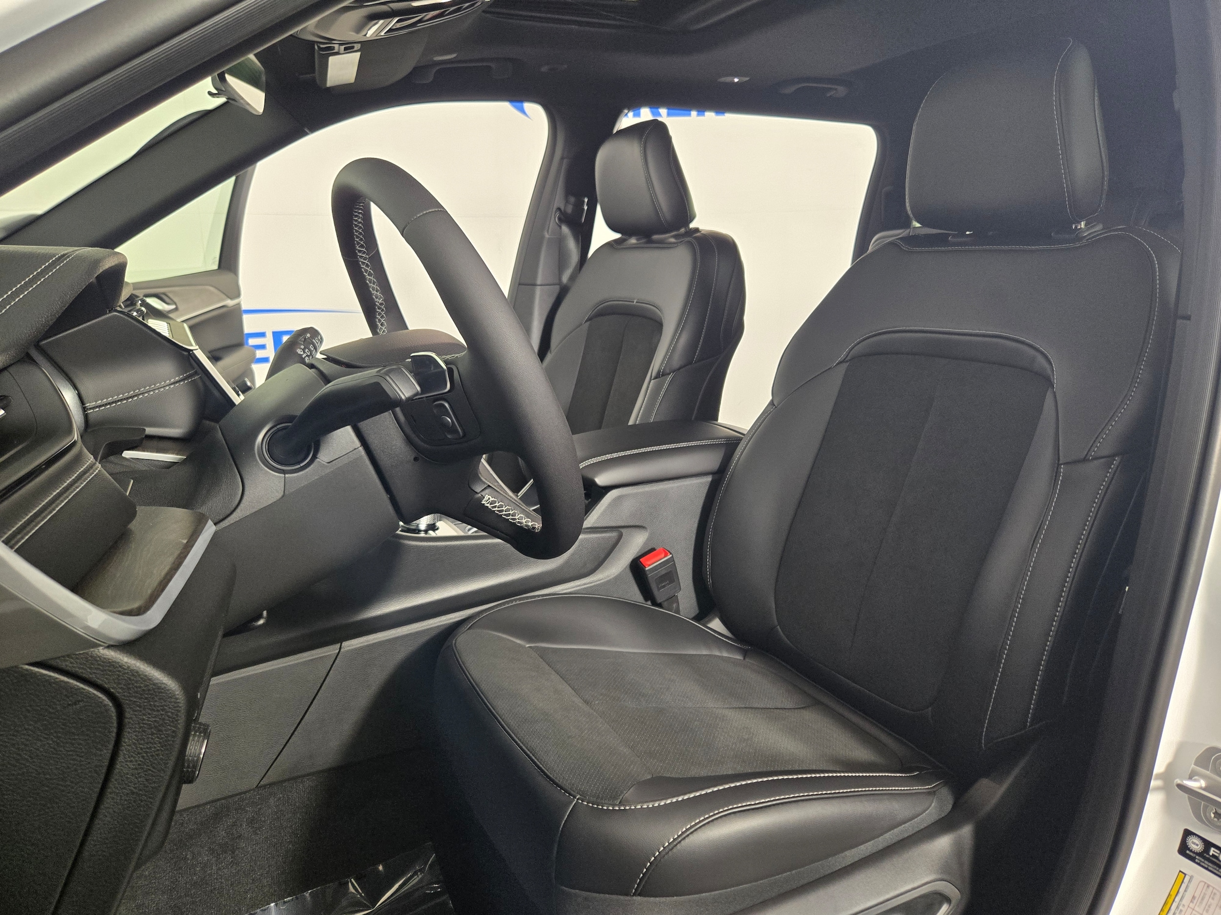 New 2027 Bright White Jeep Laredo image 21