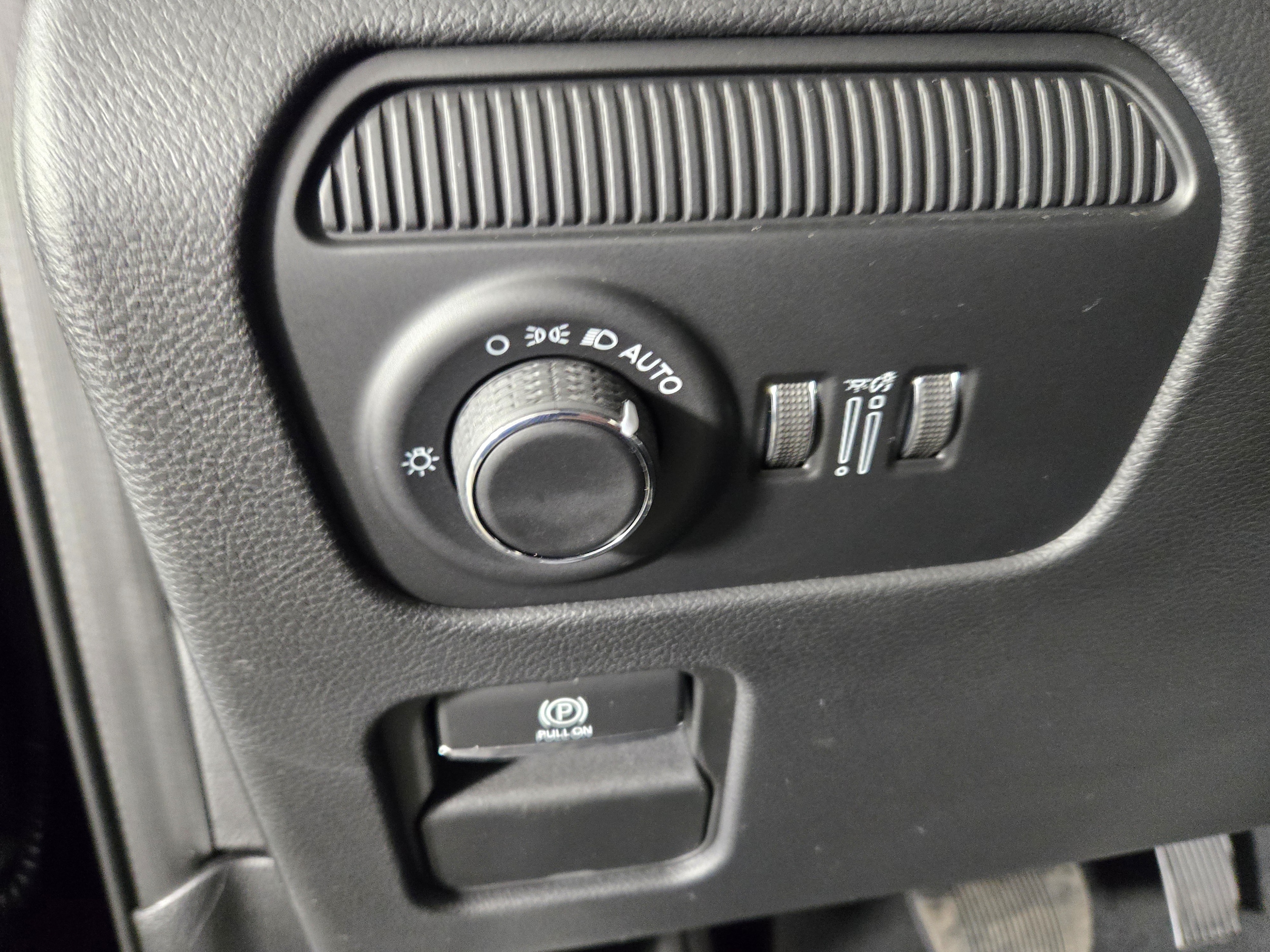 New 2026 High Gloss Black Jeep Limited image 23