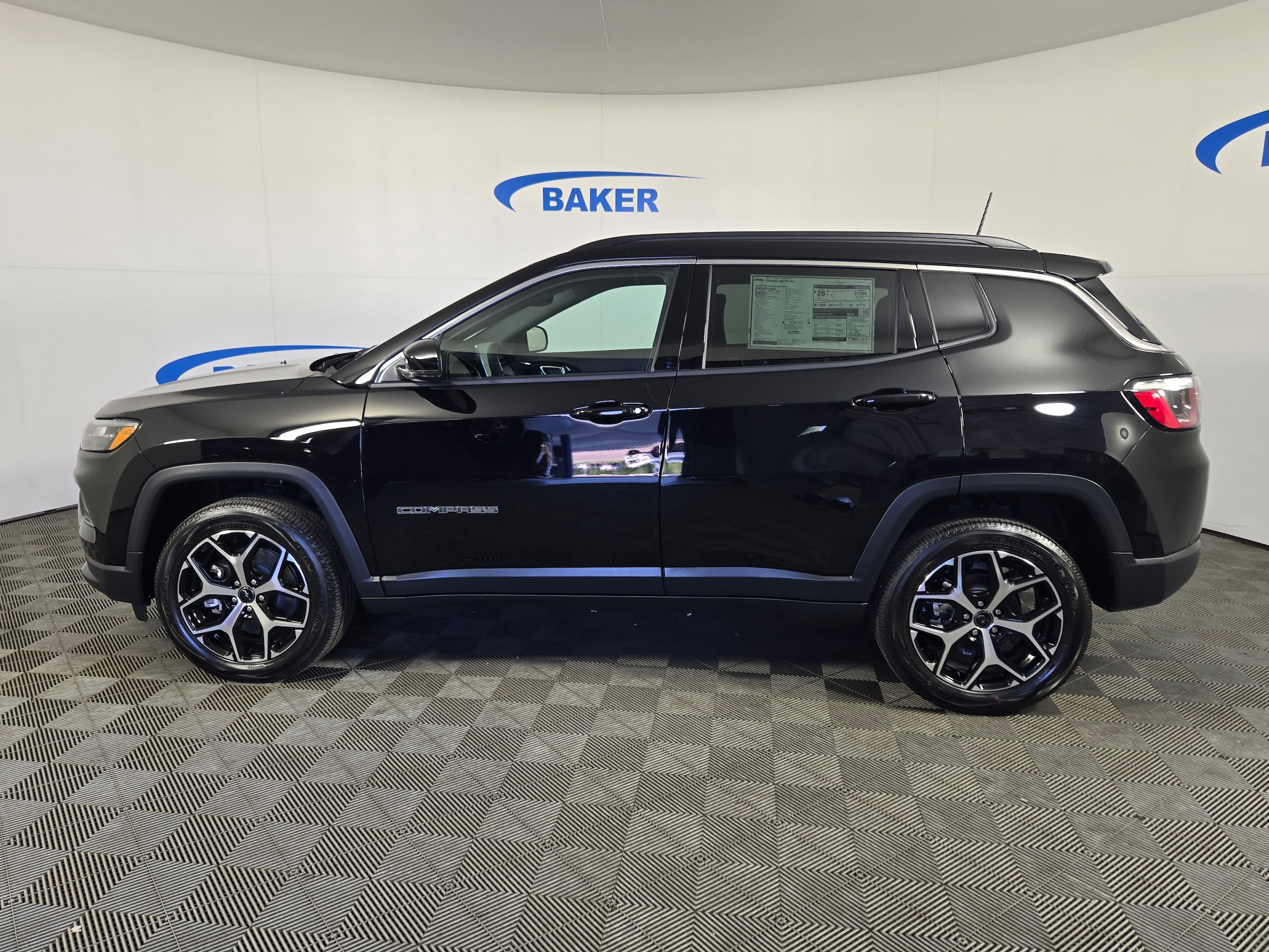 New 2026 Diamond Black Crystal Pearlcoat Jeep Limited image 4