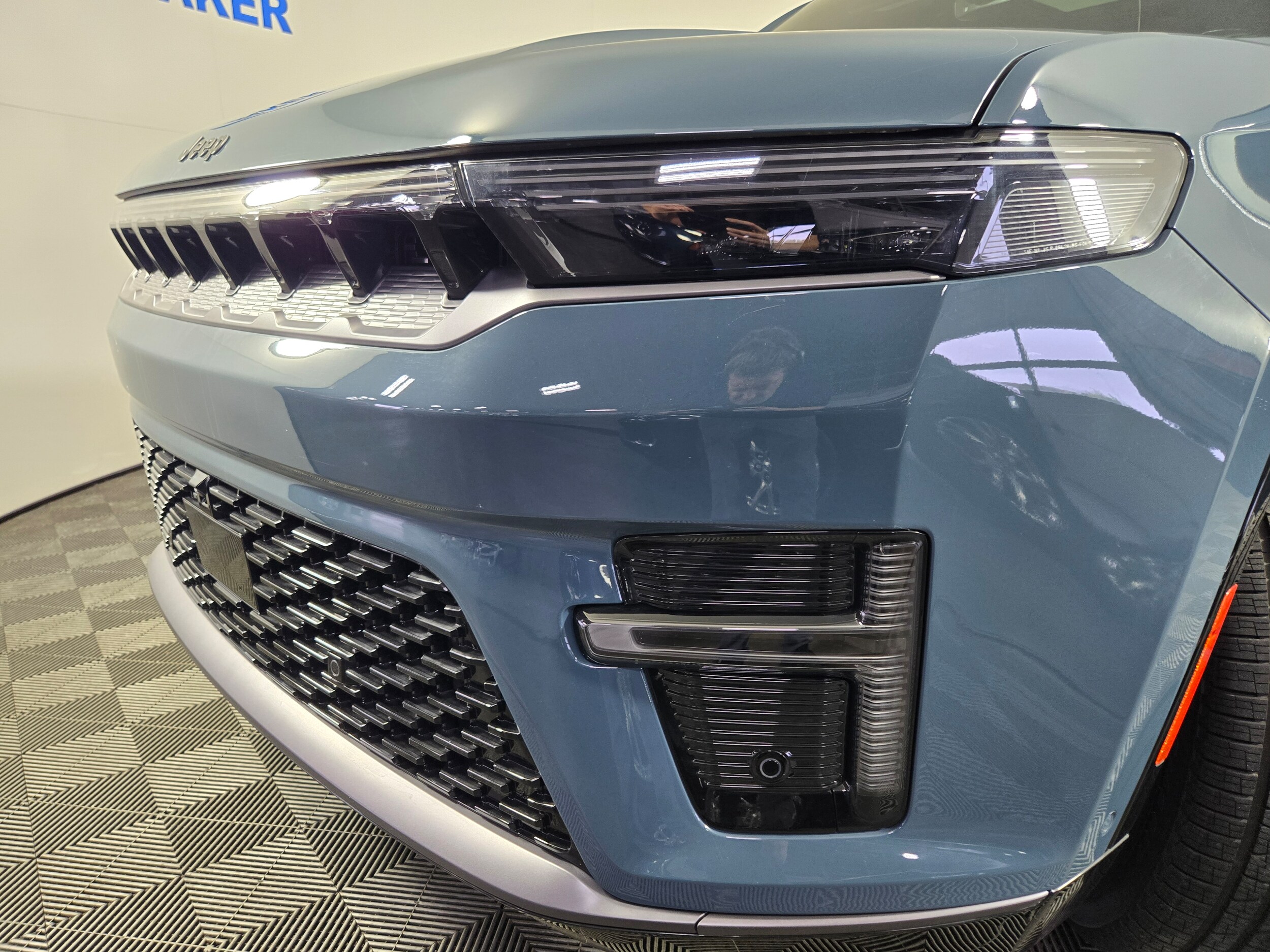 New 2026 Steel Blue Jeep Limited image 39
