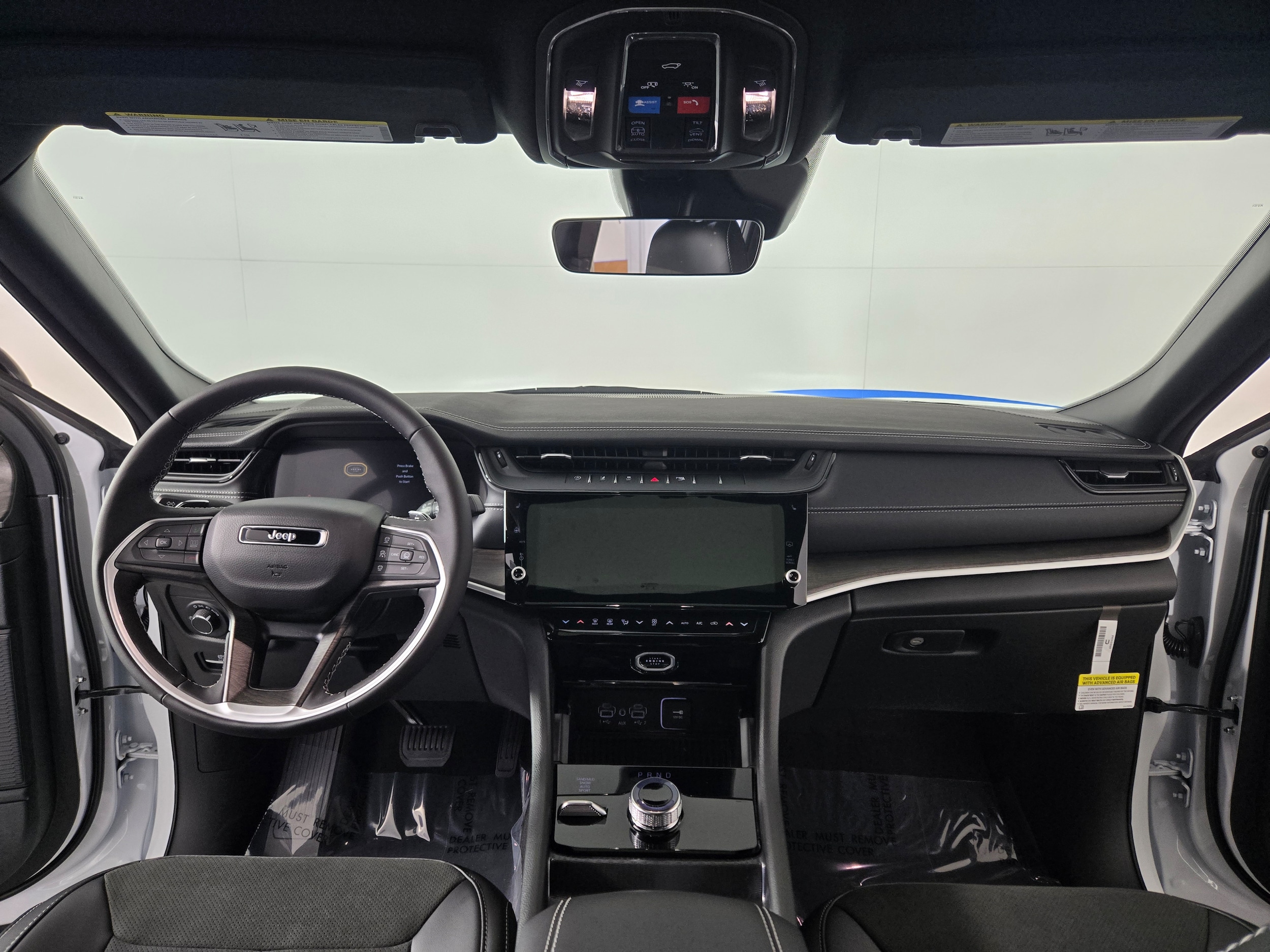 New 2027 Bright White Jeep Laredo image 9