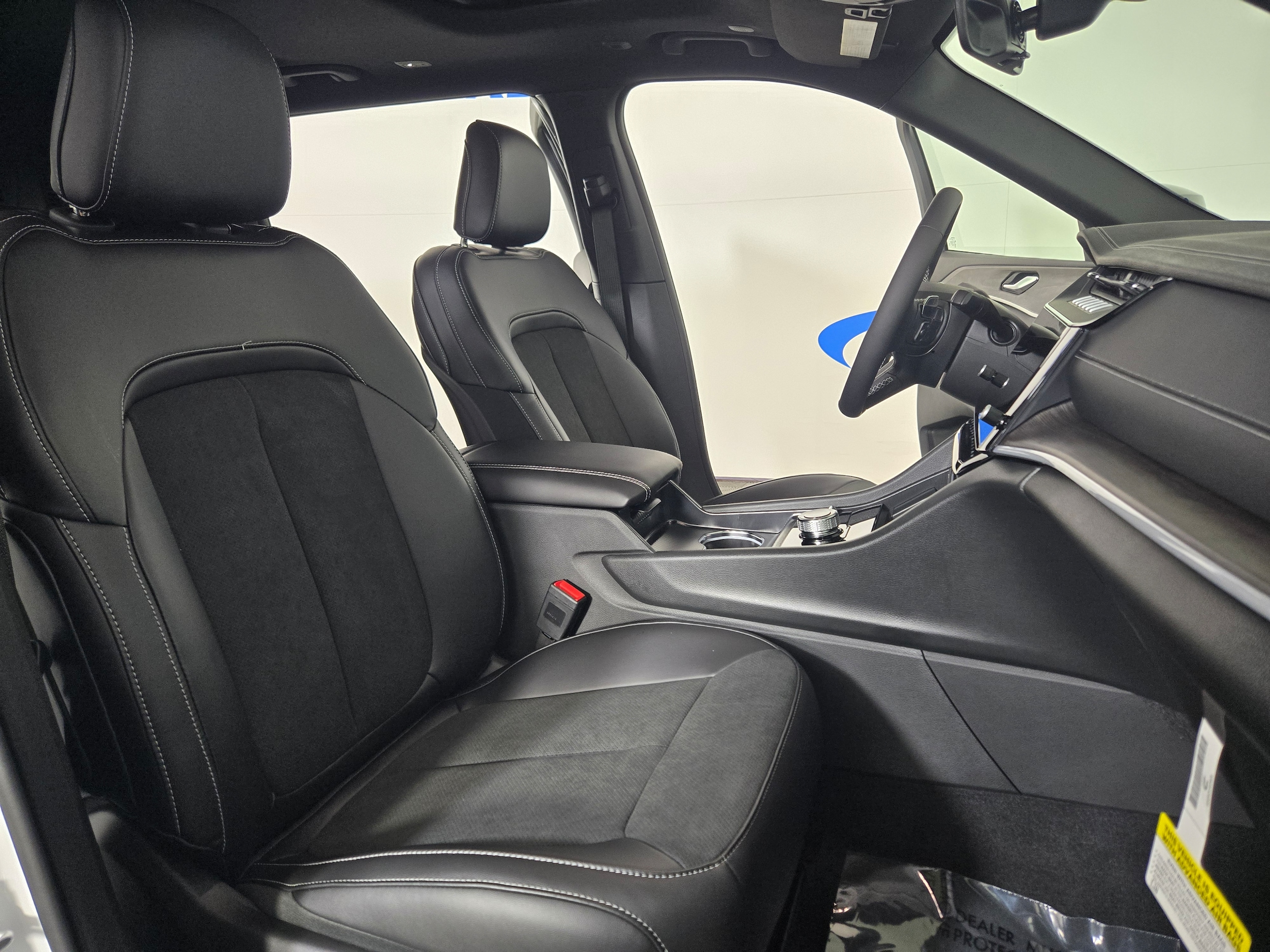 New 2027 Bright White Jeep Laredo image 11