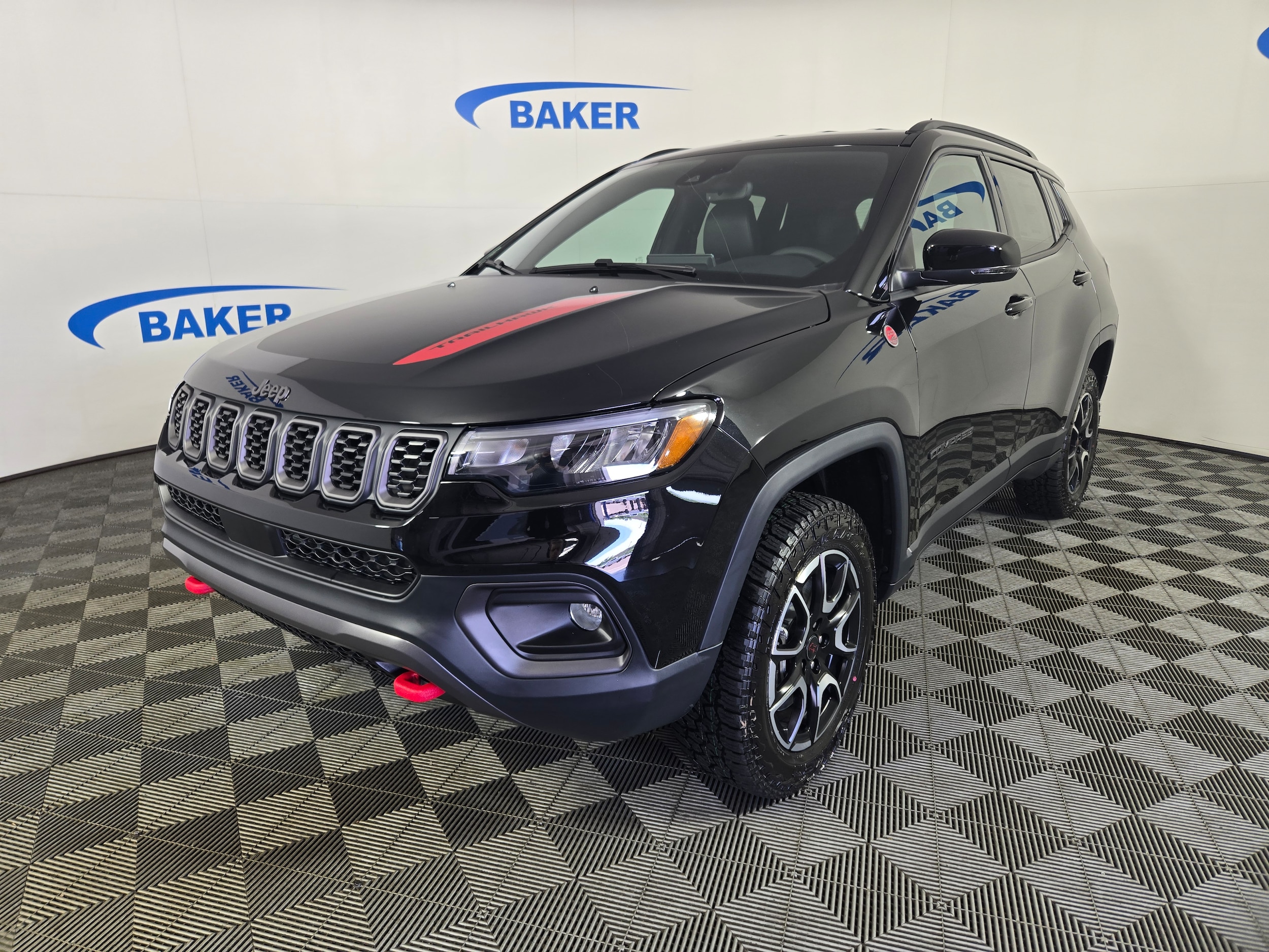 New 2026 Diamond Black Crystal Pearlcoat Jeep Trailhawk image 3