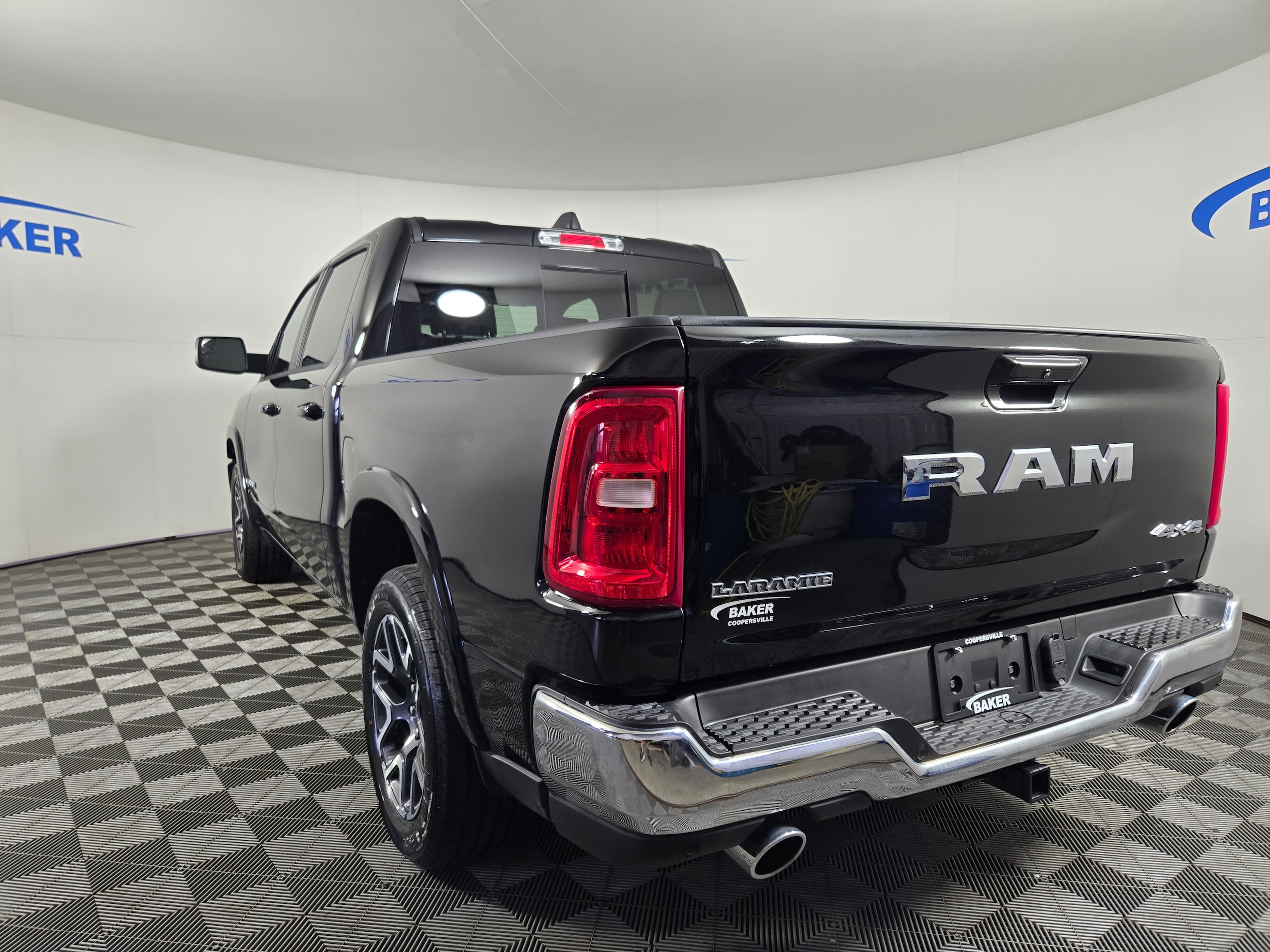New 2026 Diamond Black Crystal Pearlcoat Ram Laramie image 3
