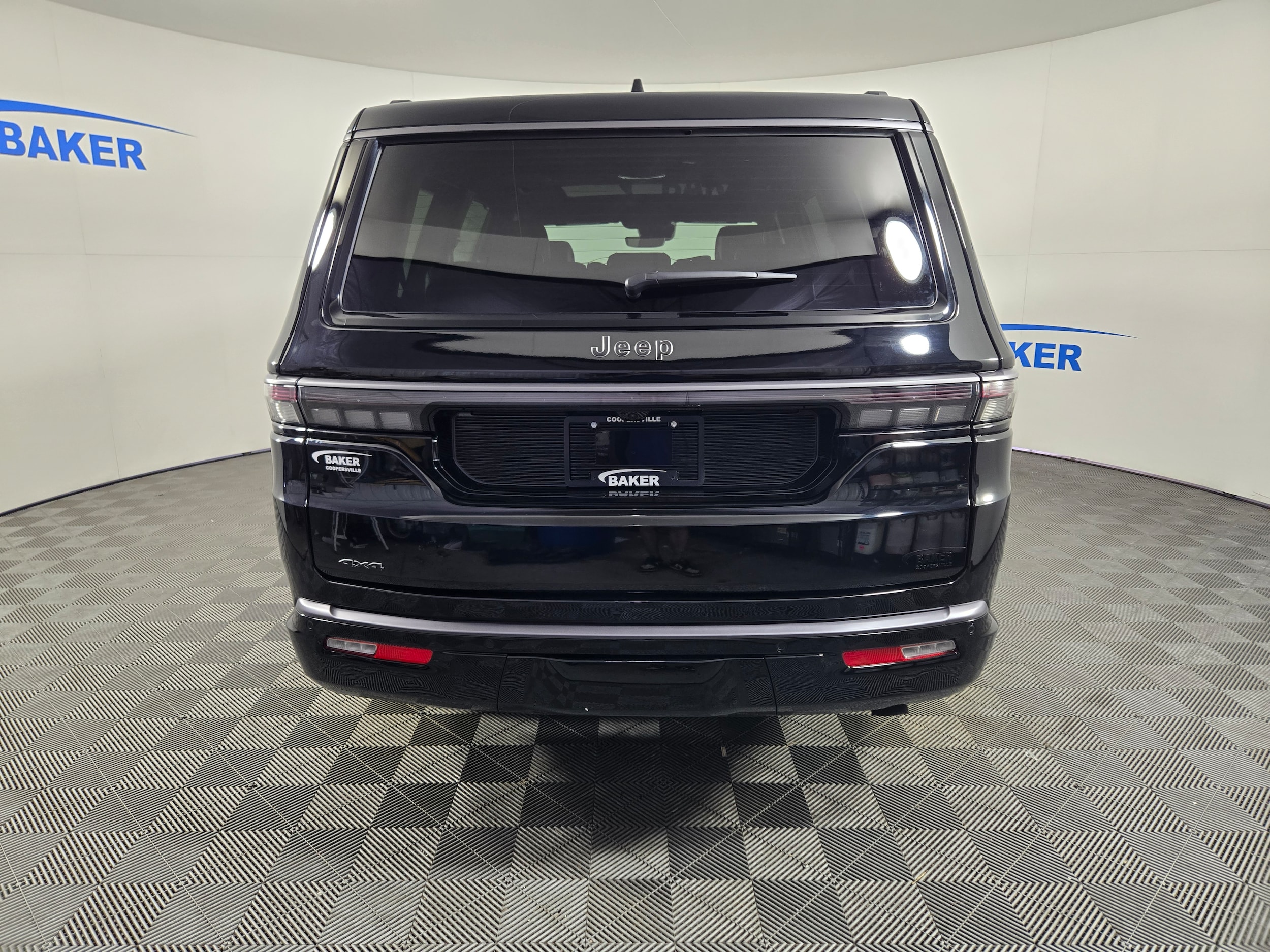 New 2026 High Gloss Black Jeep Limited image 6