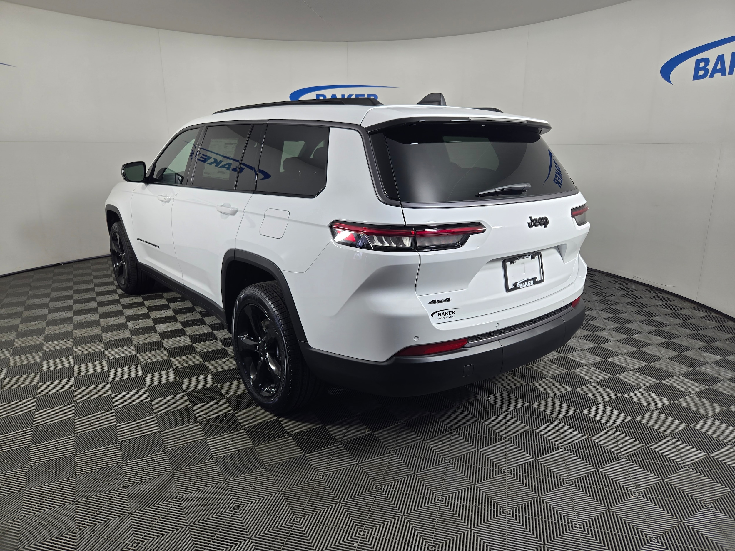 New 2026 Bright White Jeep Limited image 5