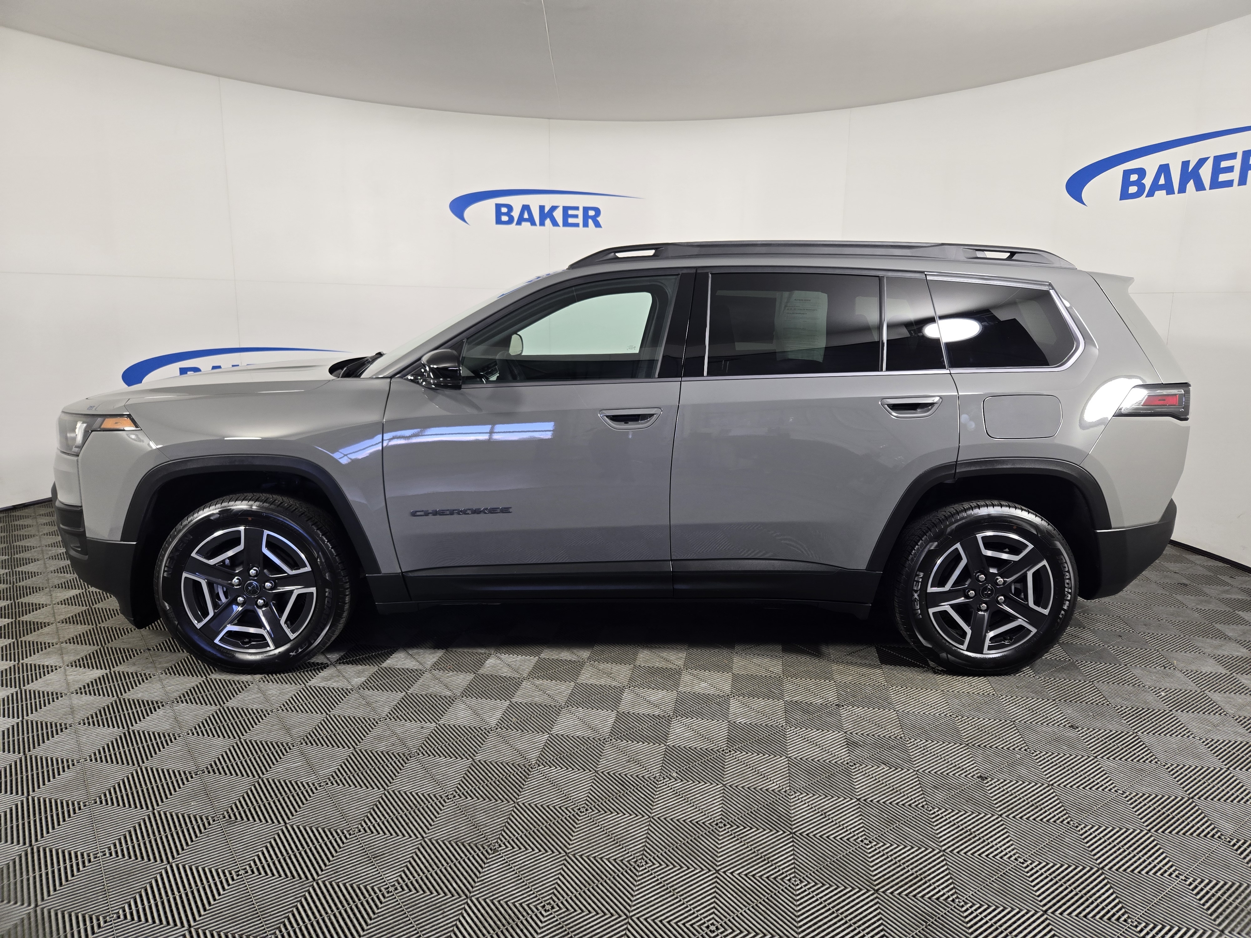 New 2026 Jeep Cherokee Laredo/Limited Sport Utility
