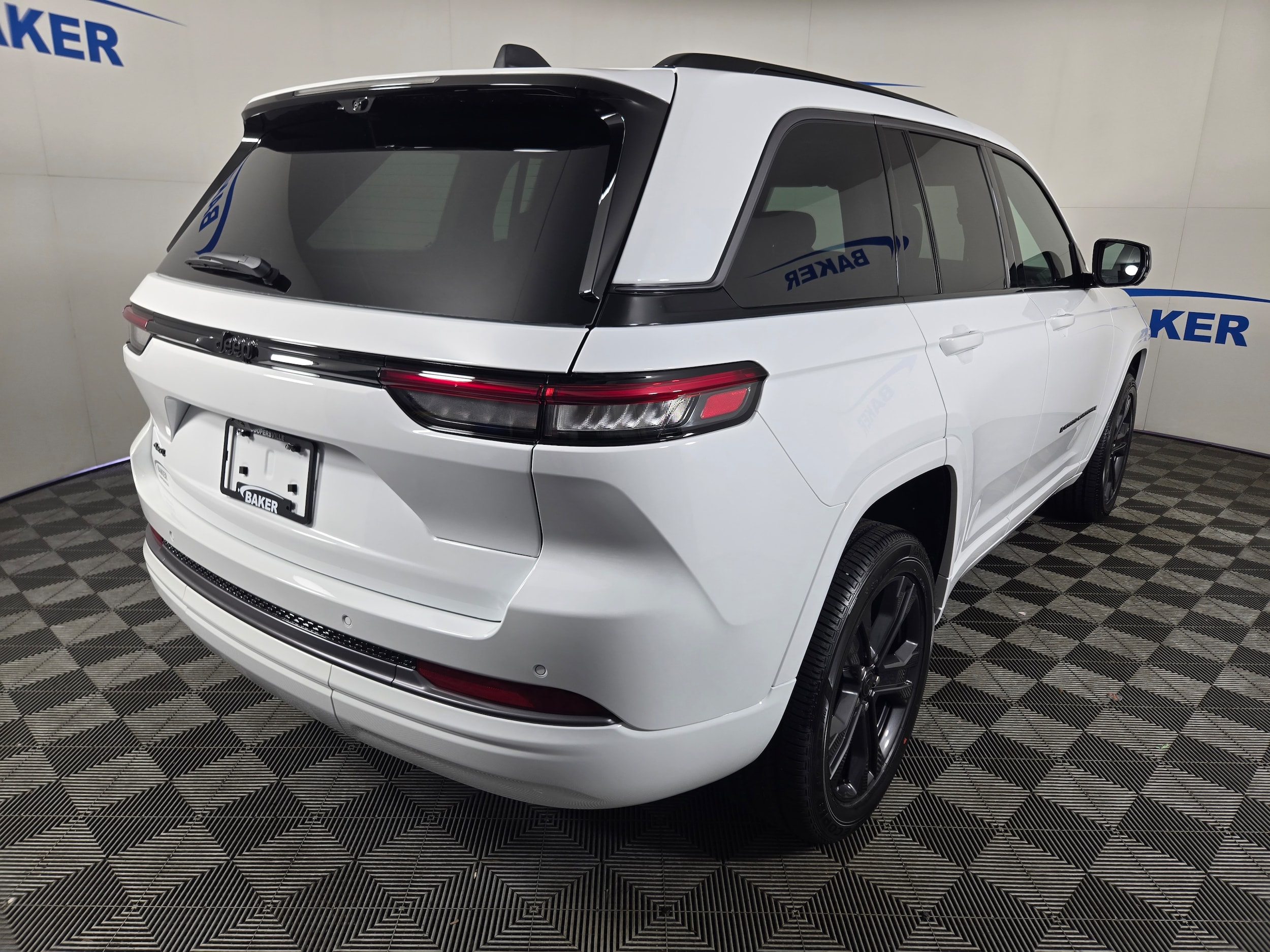 New 2027 Bright White Jeep Limited image 7