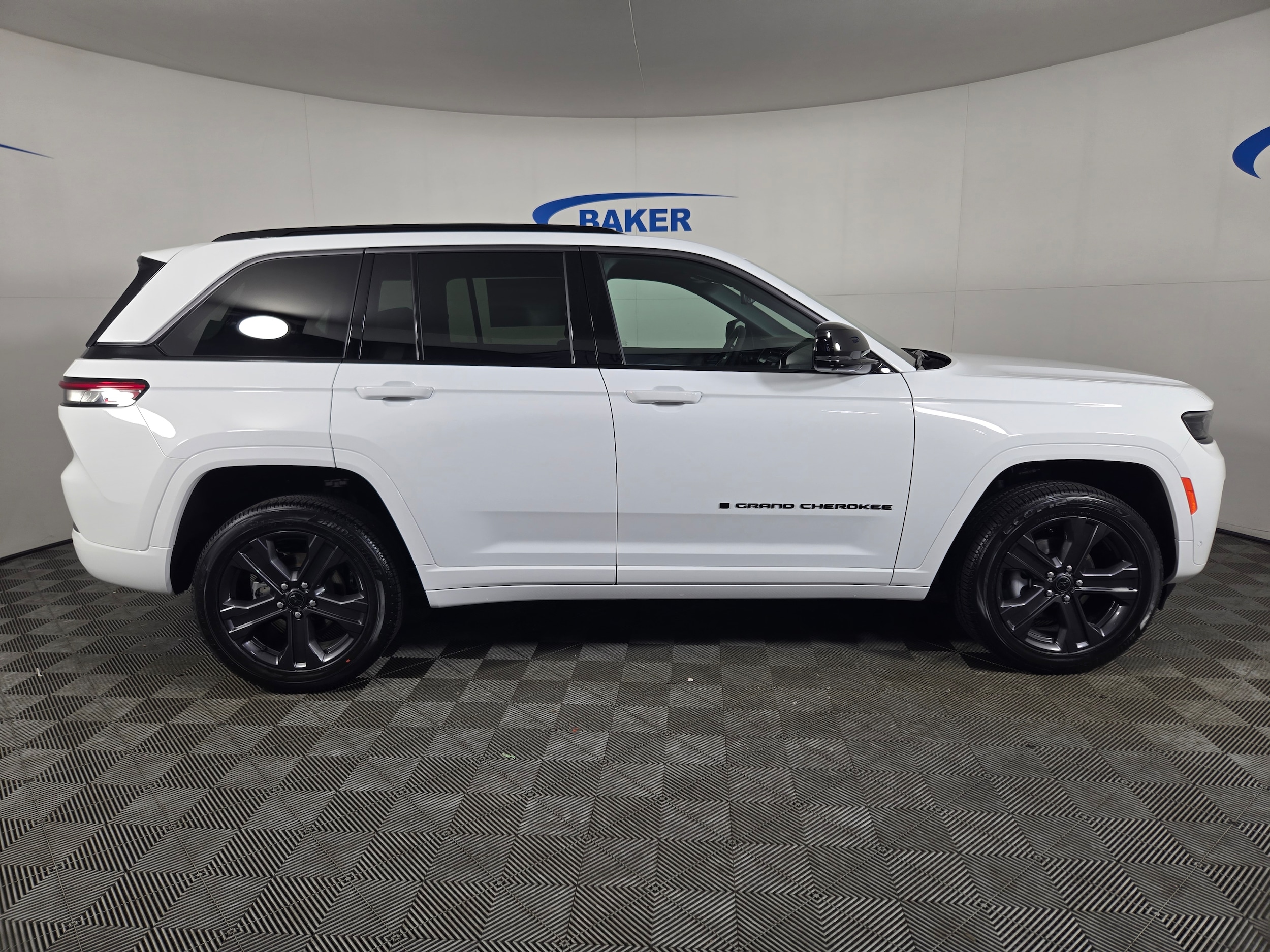 New 2027 Bright White Jeep Limited image 8