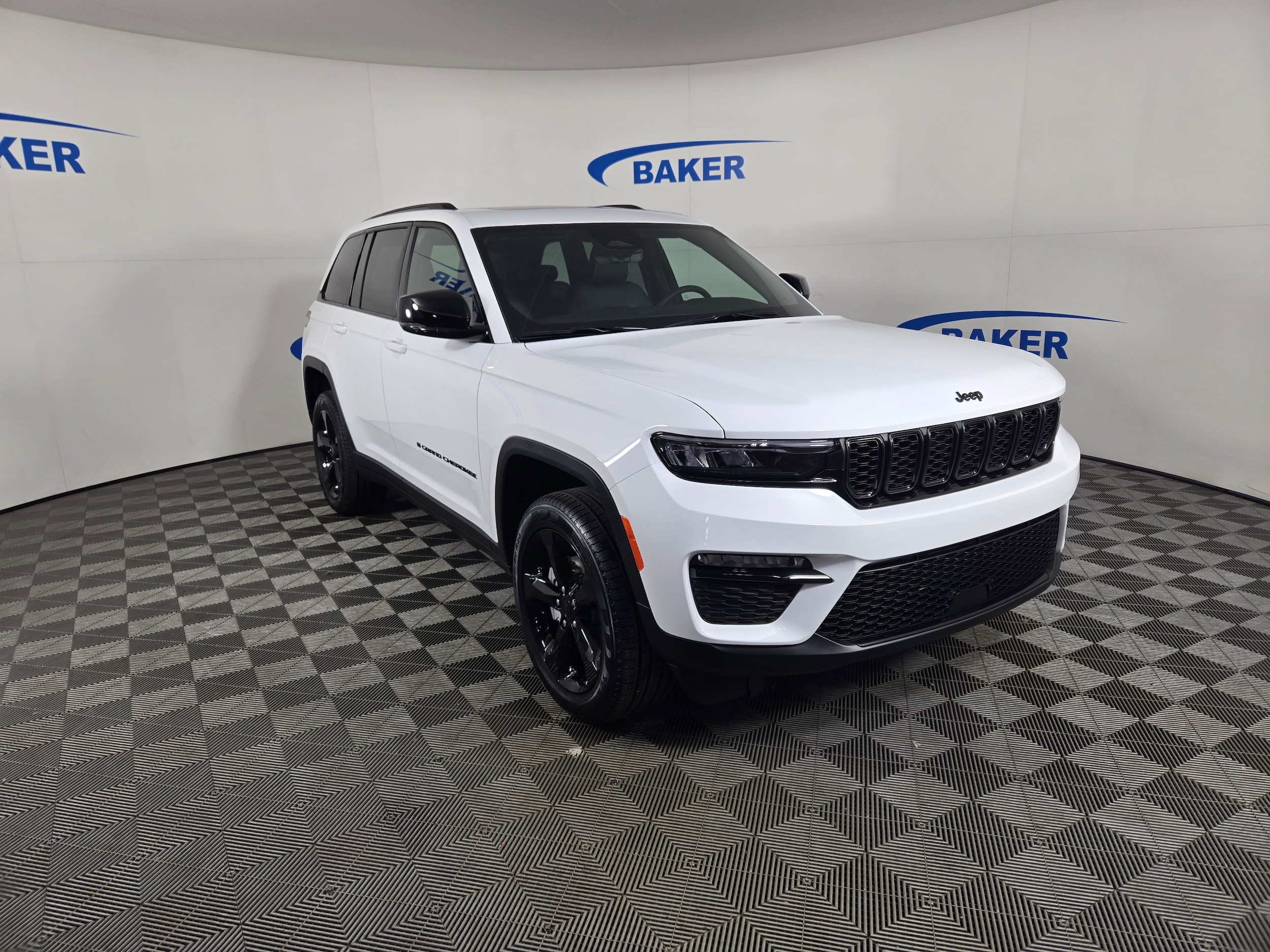 2025 Jeep Grand Cherokee Limited's photo