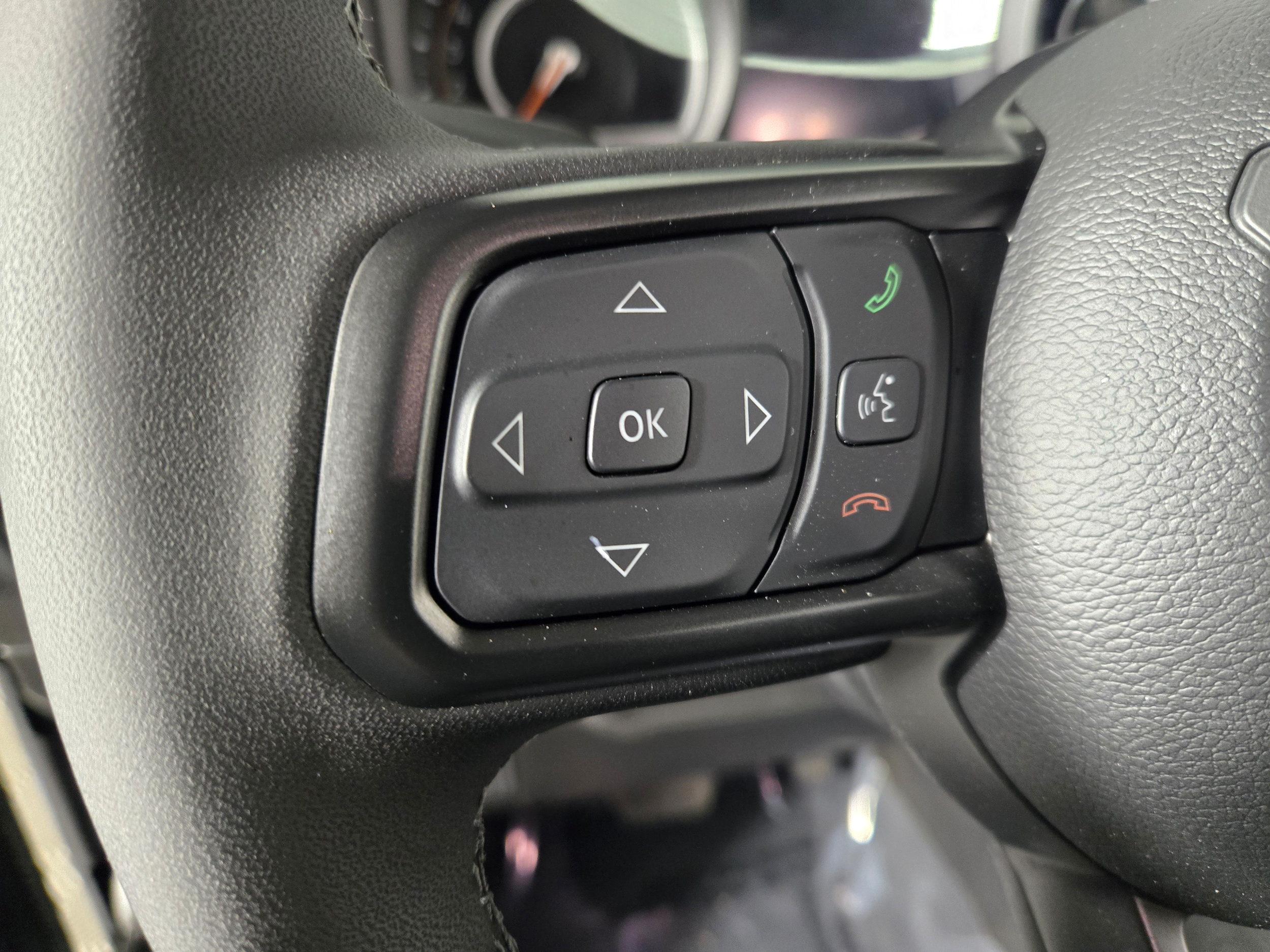 New 2025 Granite Crystal Jeep Sport image 20