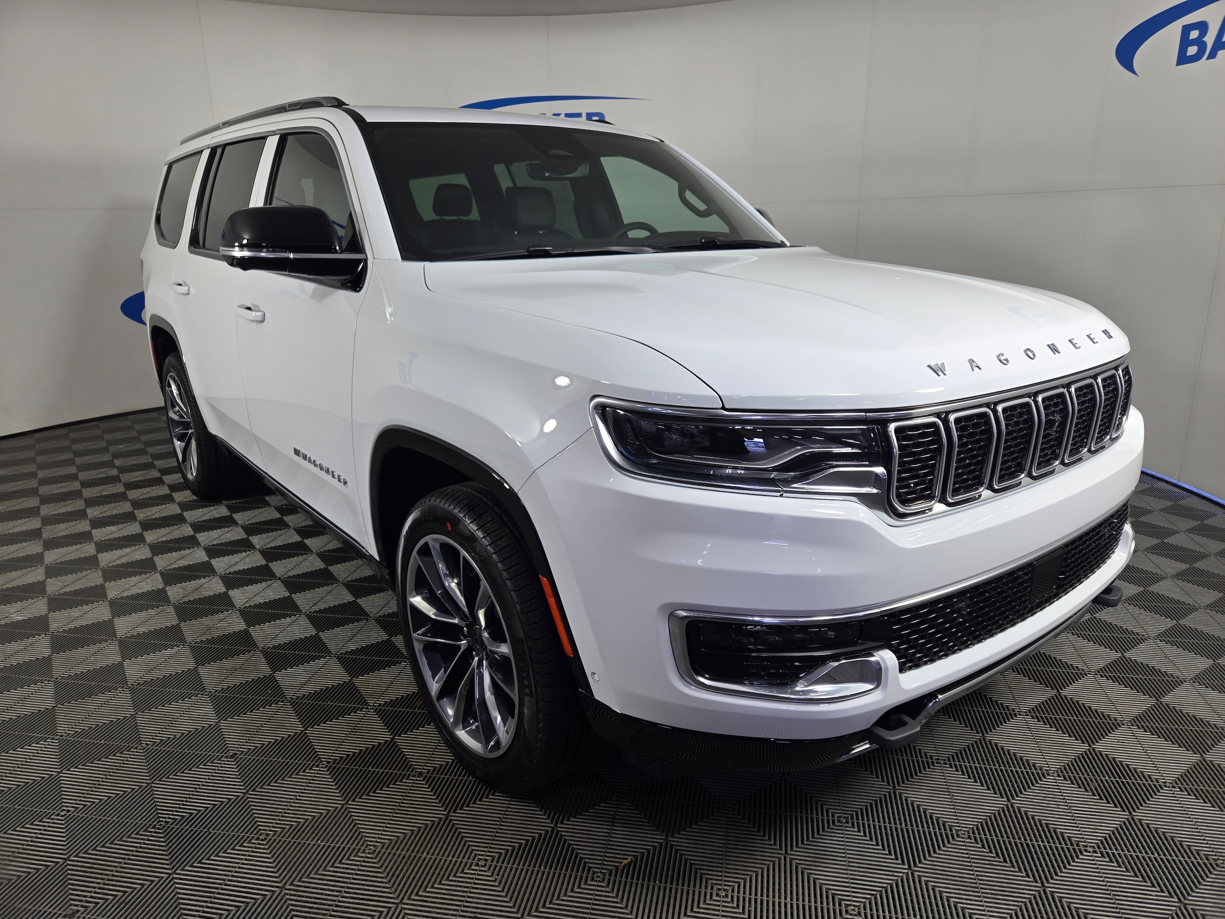 2025 Jeep Wagoneer Series III's photo