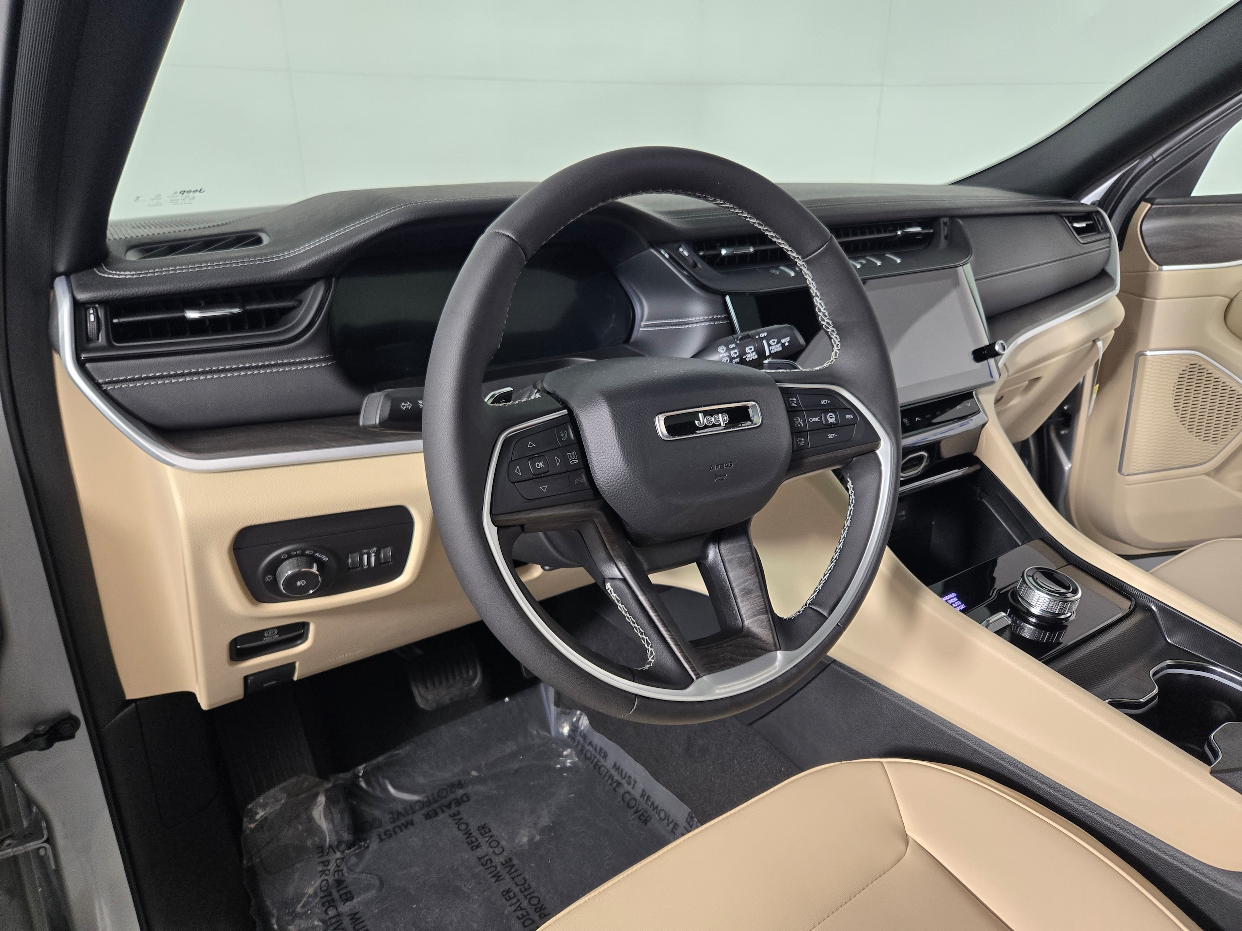 New 2026 Silver Zynith Jeep Limited image 20