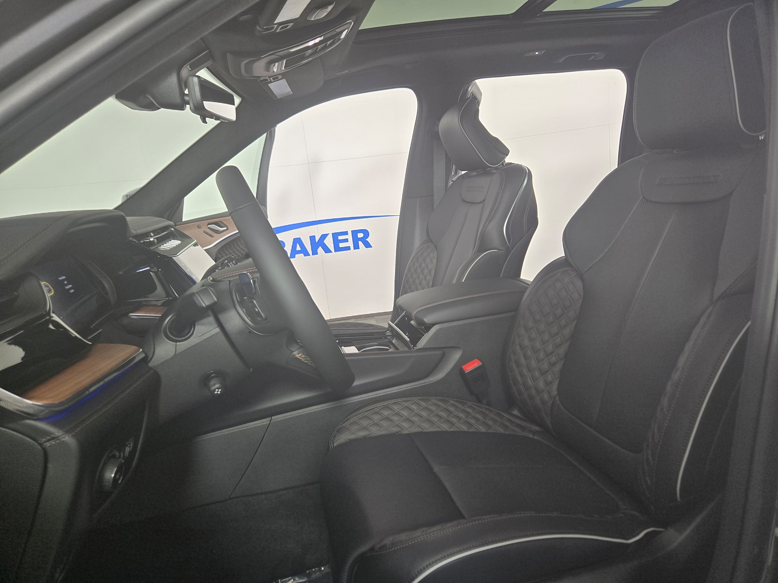 New 2026 Baltic Gray Jeep Summit image 18