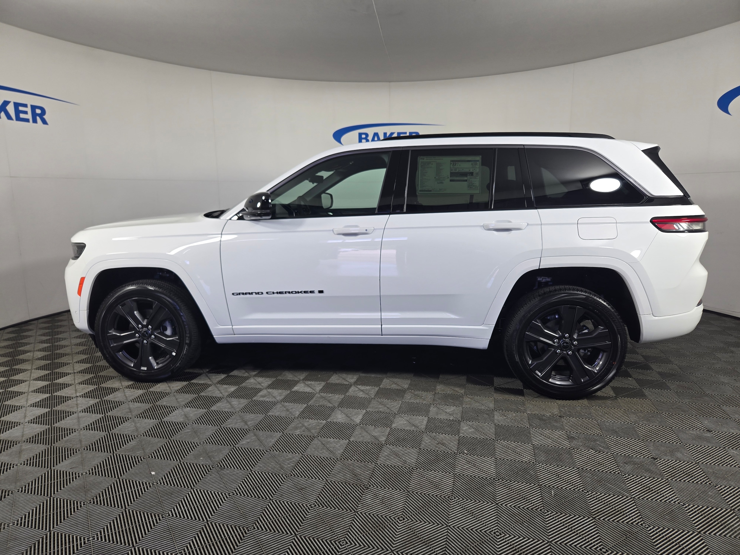 New 2027 Bright White Jeep Limited image 4