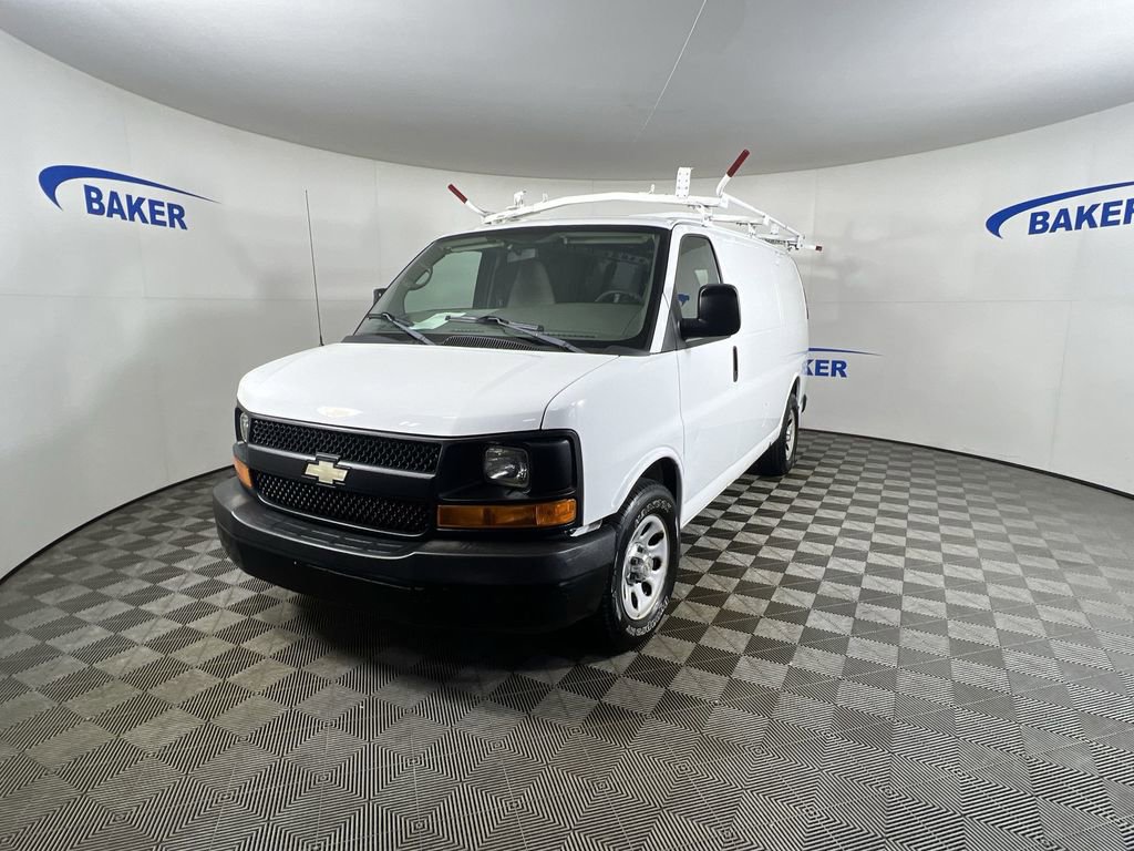 Used 2012 Summit White Chevrolet Work Van image 5