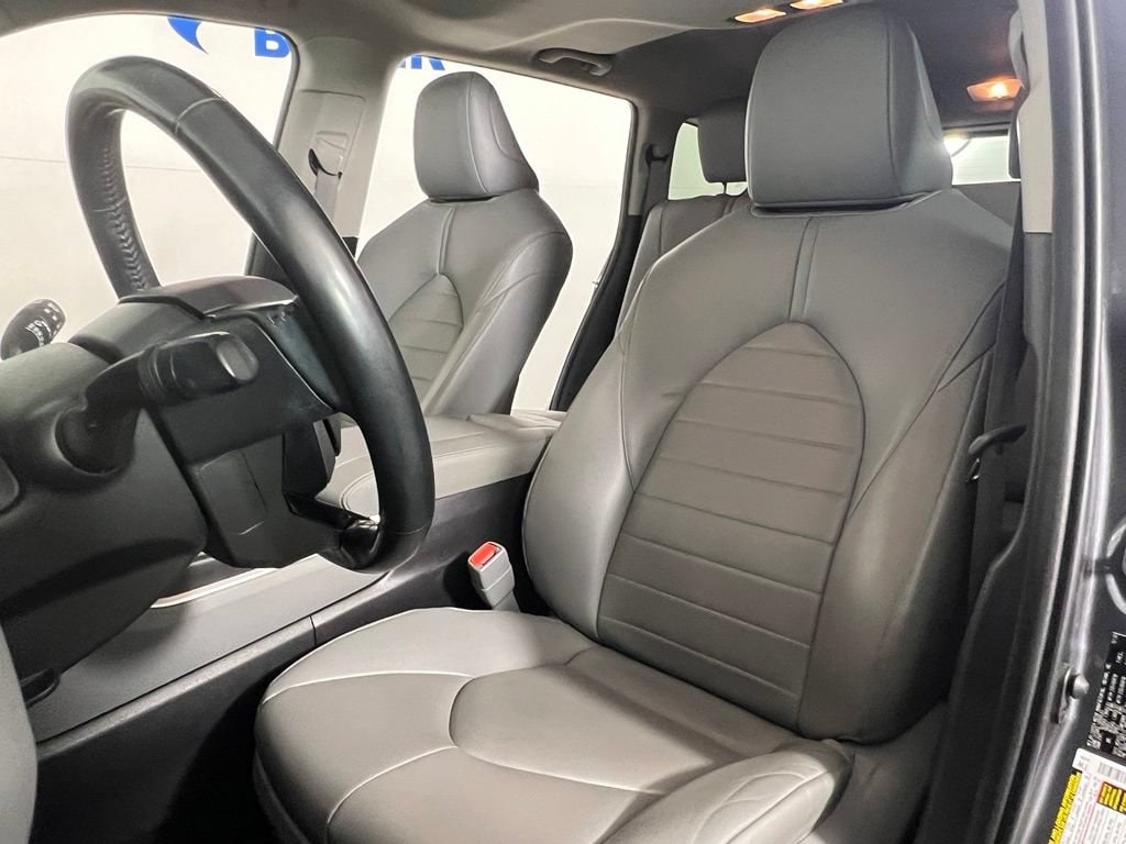 Used 2021 Magnetic Gray Metallic Toyota XLE image 21