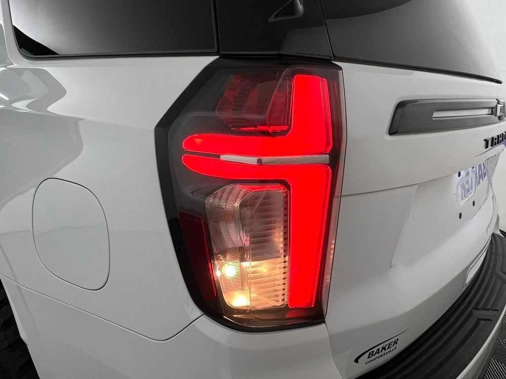 Used 2021 Summit White Chevrolet Z71 image 36