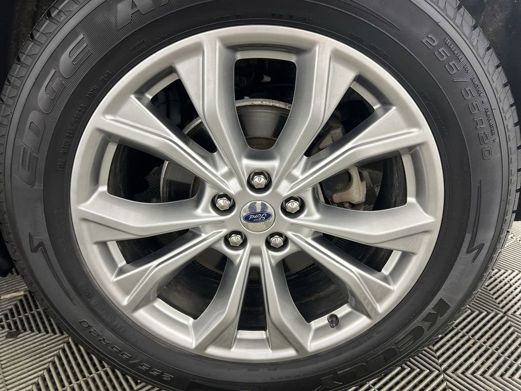 Used 2020 Oxford White Ford XLT image 35