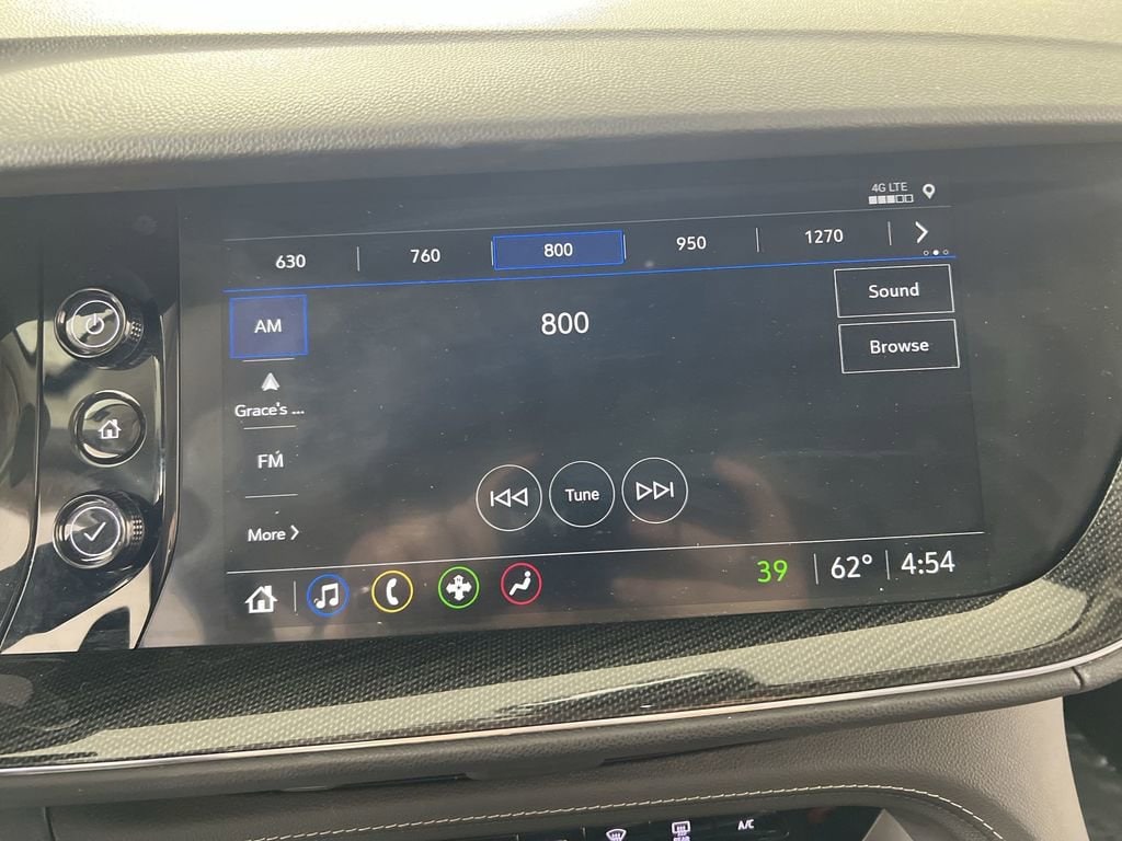 Used 2023 Summit White Buick Essence image 14