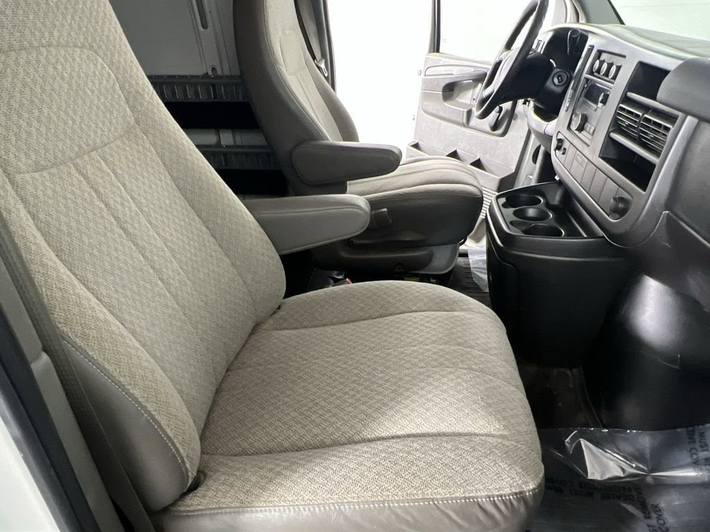 Used 2012 Summit White Chevrolet Work Van image 23