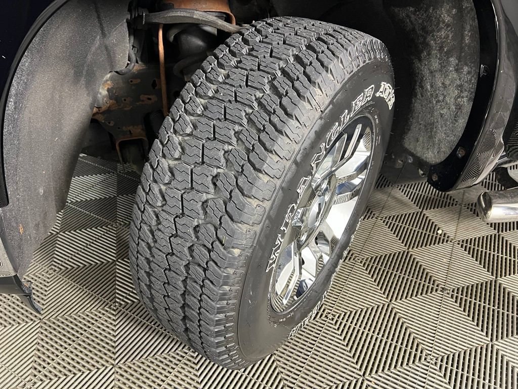 Used 2019 Black Chevrolet LTZ image 32