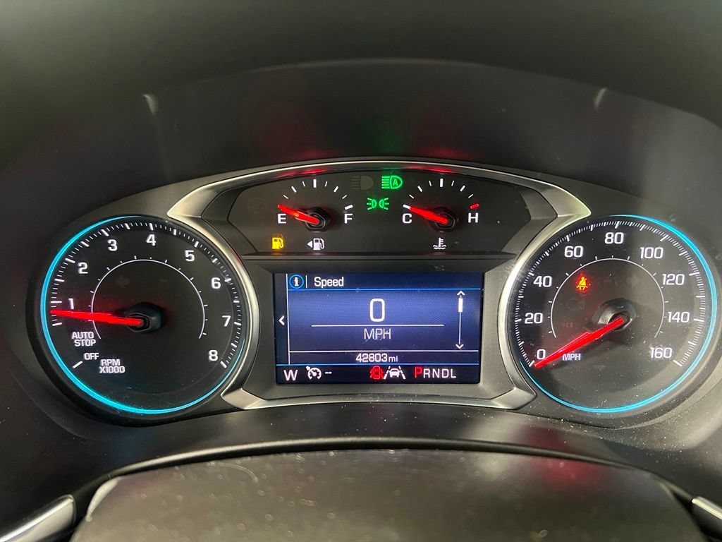 Used 2024 Lakeshore Blue Metallic Chevrolet LT w/1LT image 22