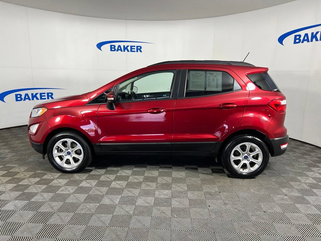 Used 2018 Ruby Red Metallic Ford SE image 2