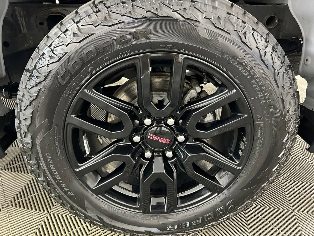 Used 2024 Thunderstorm Gray GMC Elevation image 32
