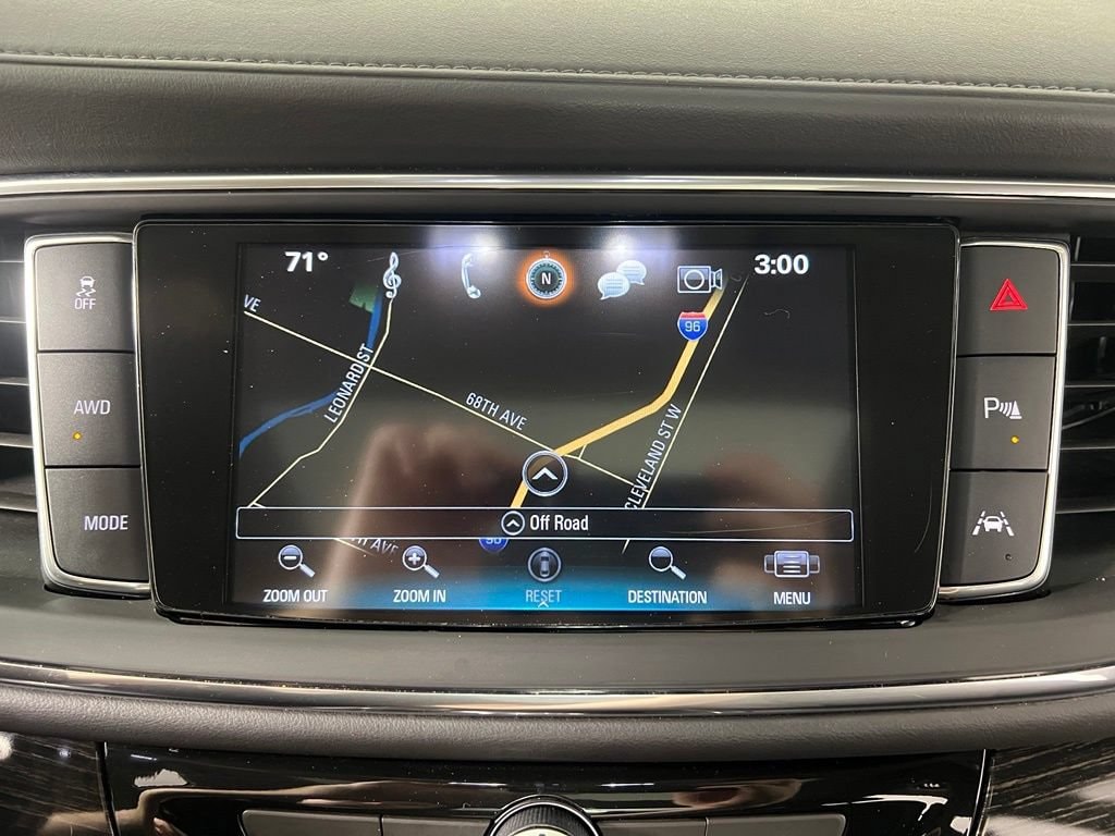 Used 2019 Ebony Twilight Buick Avenir image 30