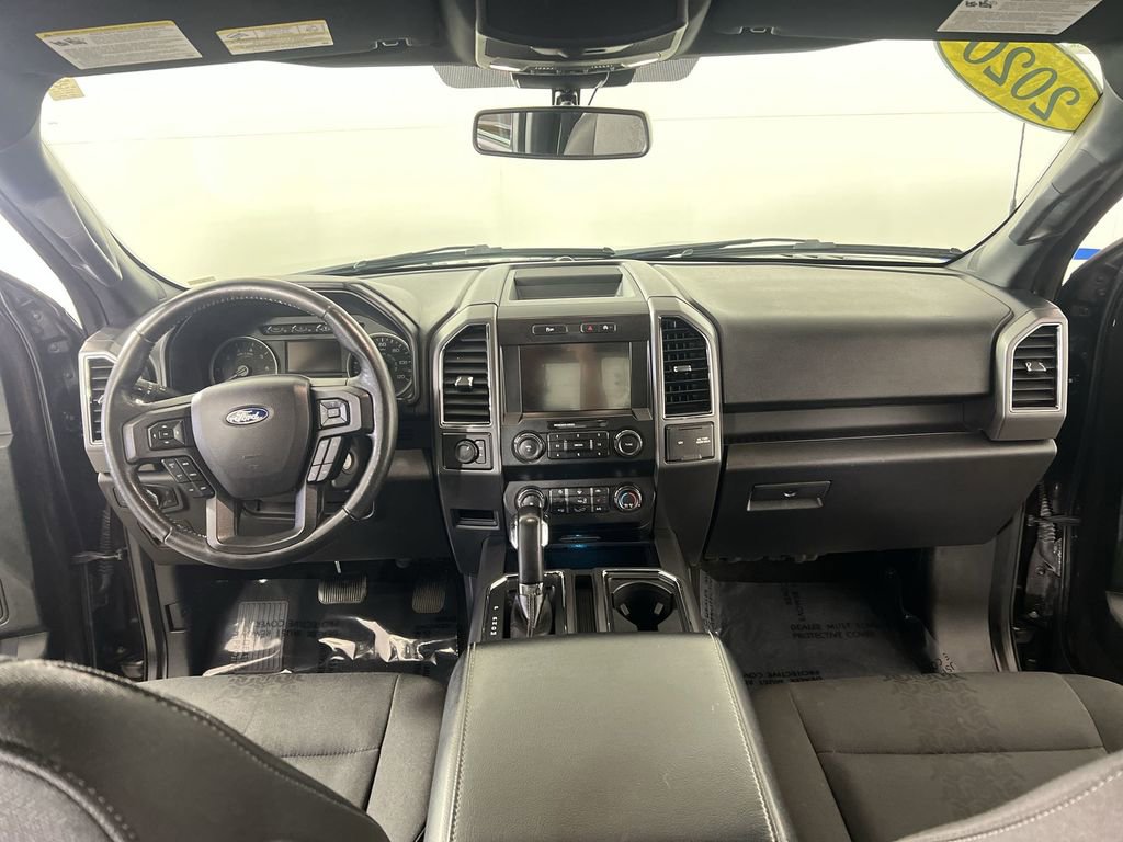 Used 2020 Magma Red Ford  image 20