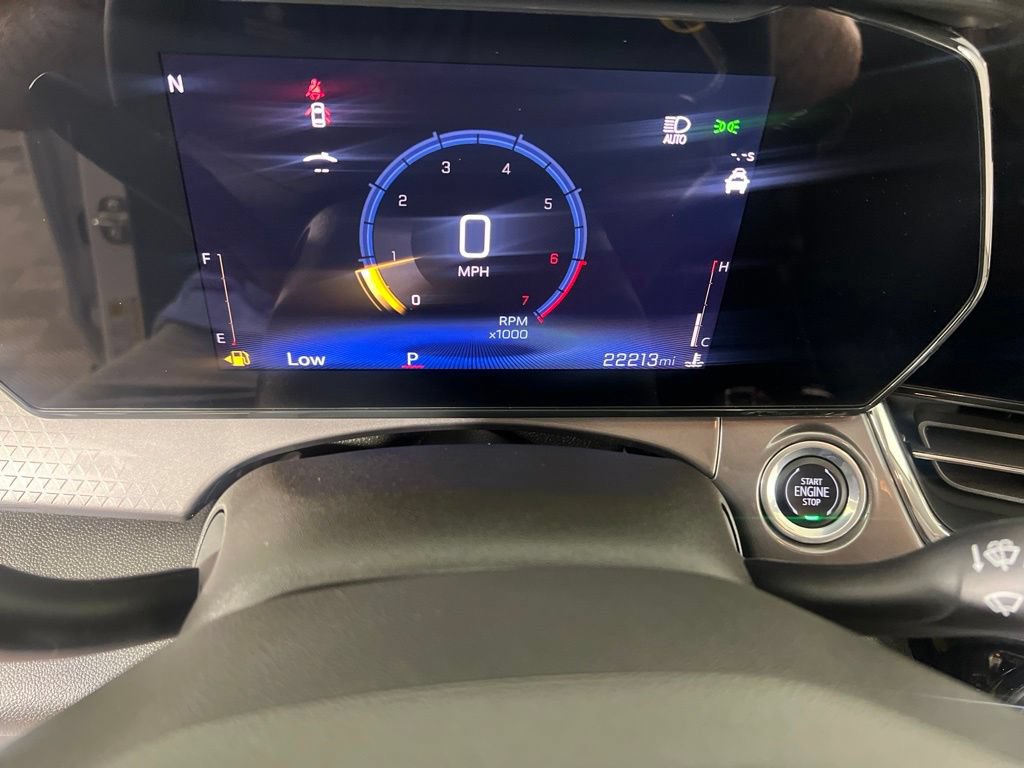 Used 2025 Summit White Chevrolet ACTIV image 21