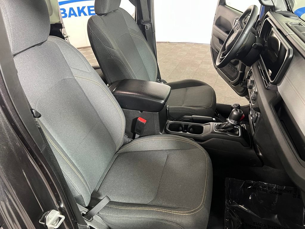Used 2024 Granite Crystal Metallic Clearcoat Jeep Sport image 12