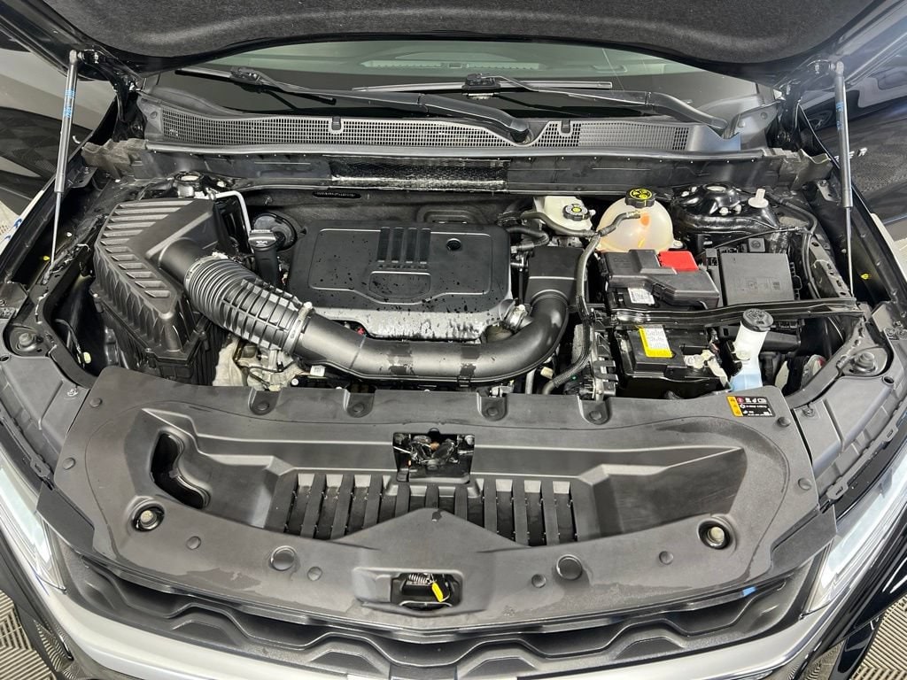 Used 2023 Black Chevrolet LT w/2LT image 28