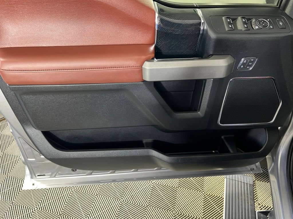 Used 2020 Iconic Silver Ford  image 16