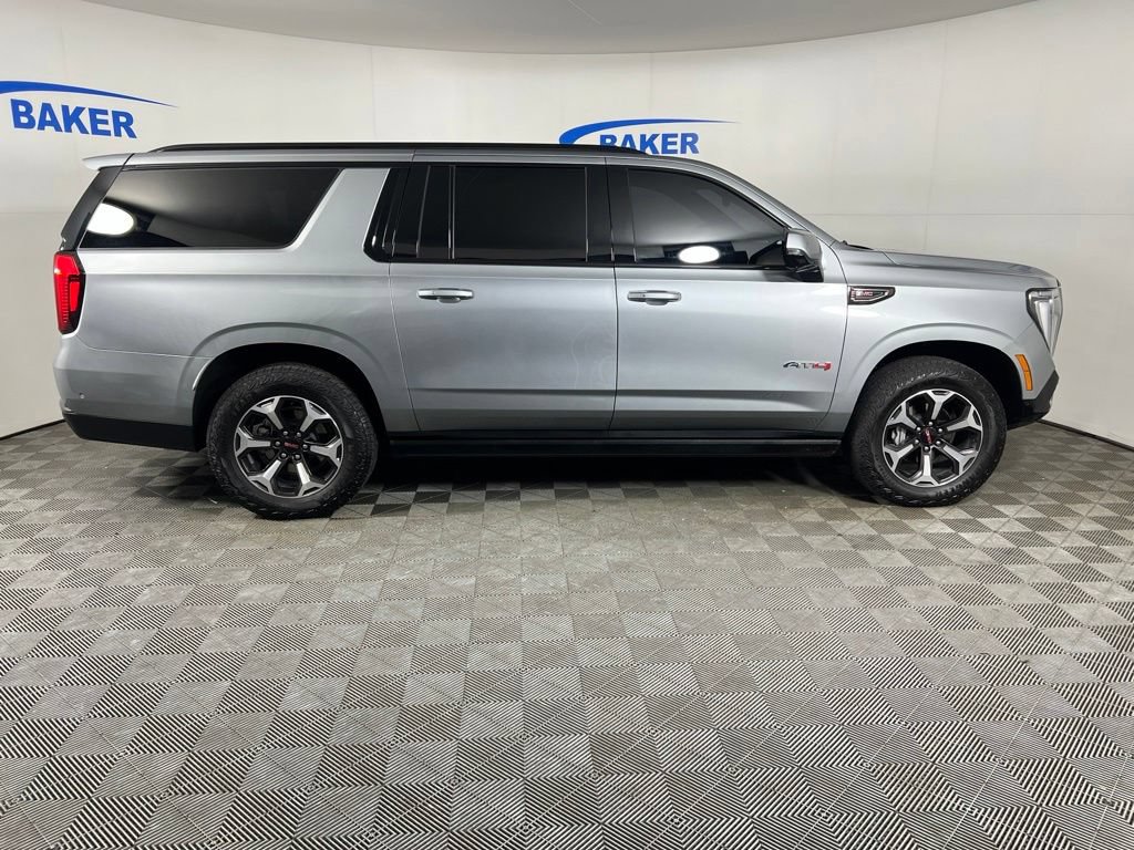 Used 2025 Sterling GMC AT4 Ultimate image 7