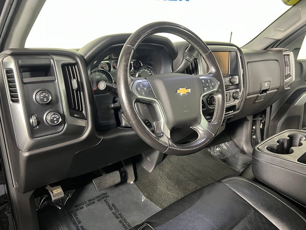 Used 2014 Black Chevrolet LT image 18