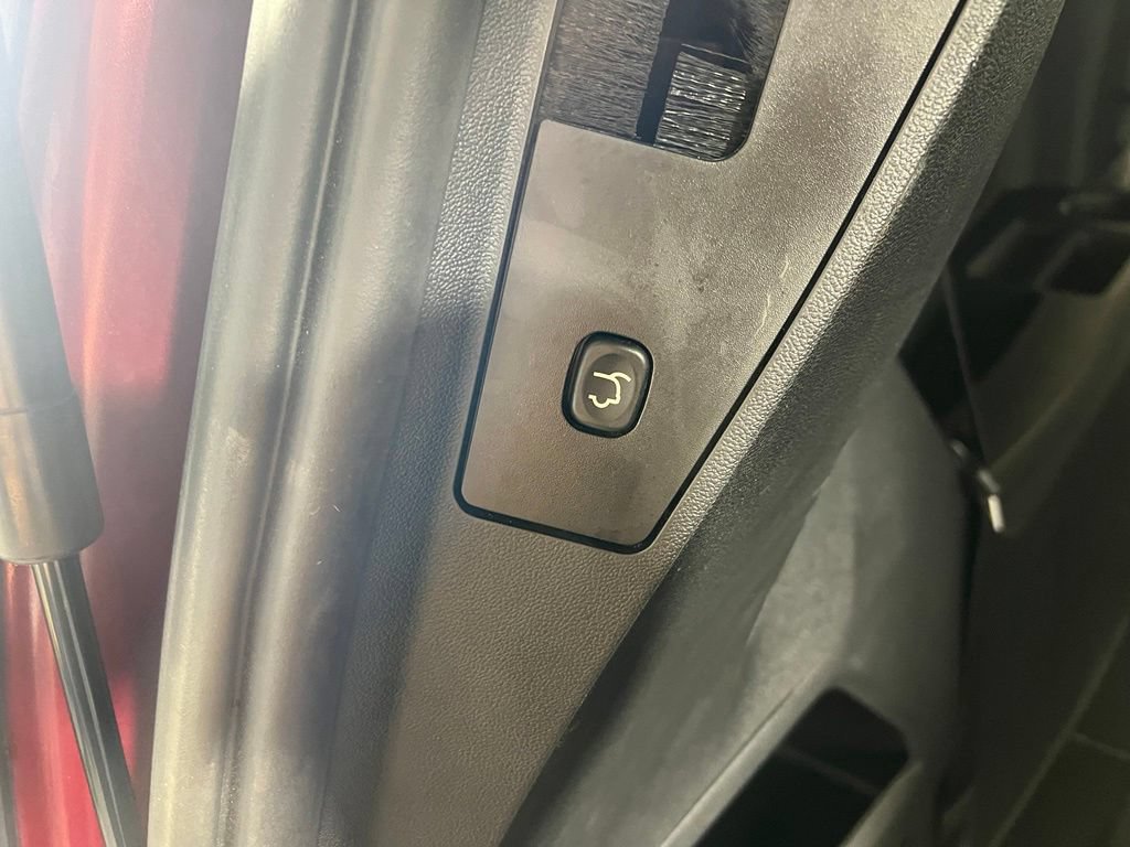 Used 2020 Octane Red Pearlcoat Dodge SXT image 15