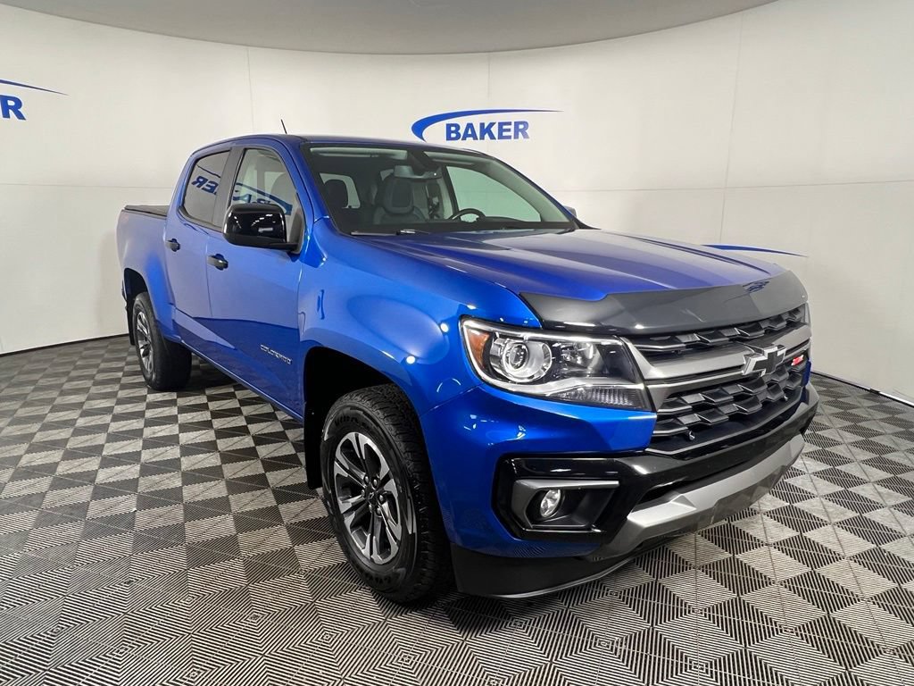 Used 2021 Bright Blue Chevrolet Z71 image 8