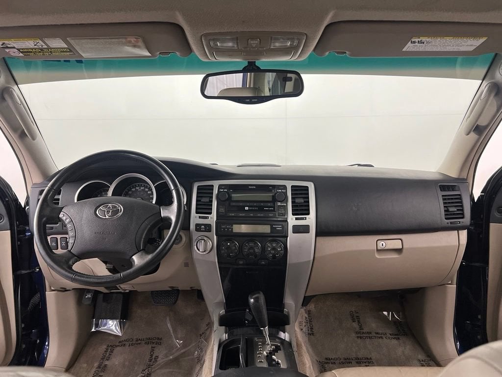 Used 2006 Nautical Blue Toyota Limited V8 image 9
