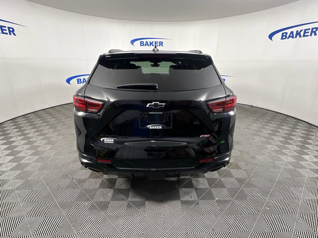 Used 2025 Black Chevrolet RS image 8