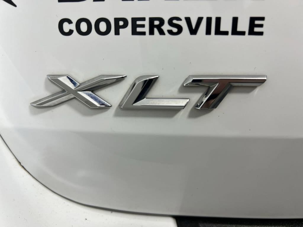 Used 2020 Oxford White Ford XLT image 34