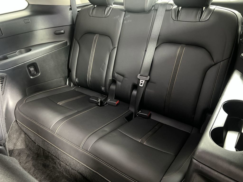 Used 2024 Jet Black Mica Mazda 3.3 Turbo Select image 22