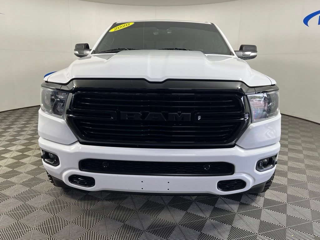 Used 2021 Bright White Ram Big Horn/Lone Star image 9